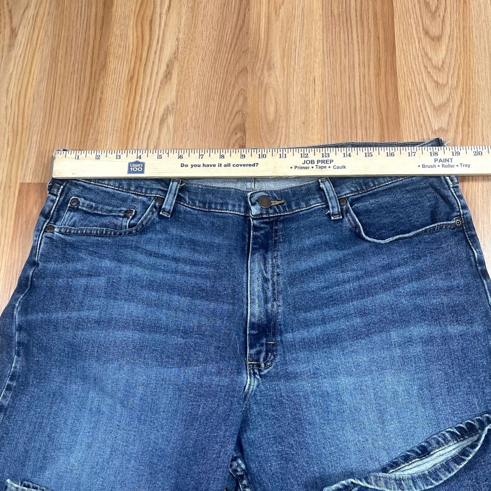 Wrangler Wrangler Jeans Men’s Relaxed Fit Straight Leg Stretch Blue Denim Pants 38Wx32L Size US 38 / EU 54 - 3 Thumbnail