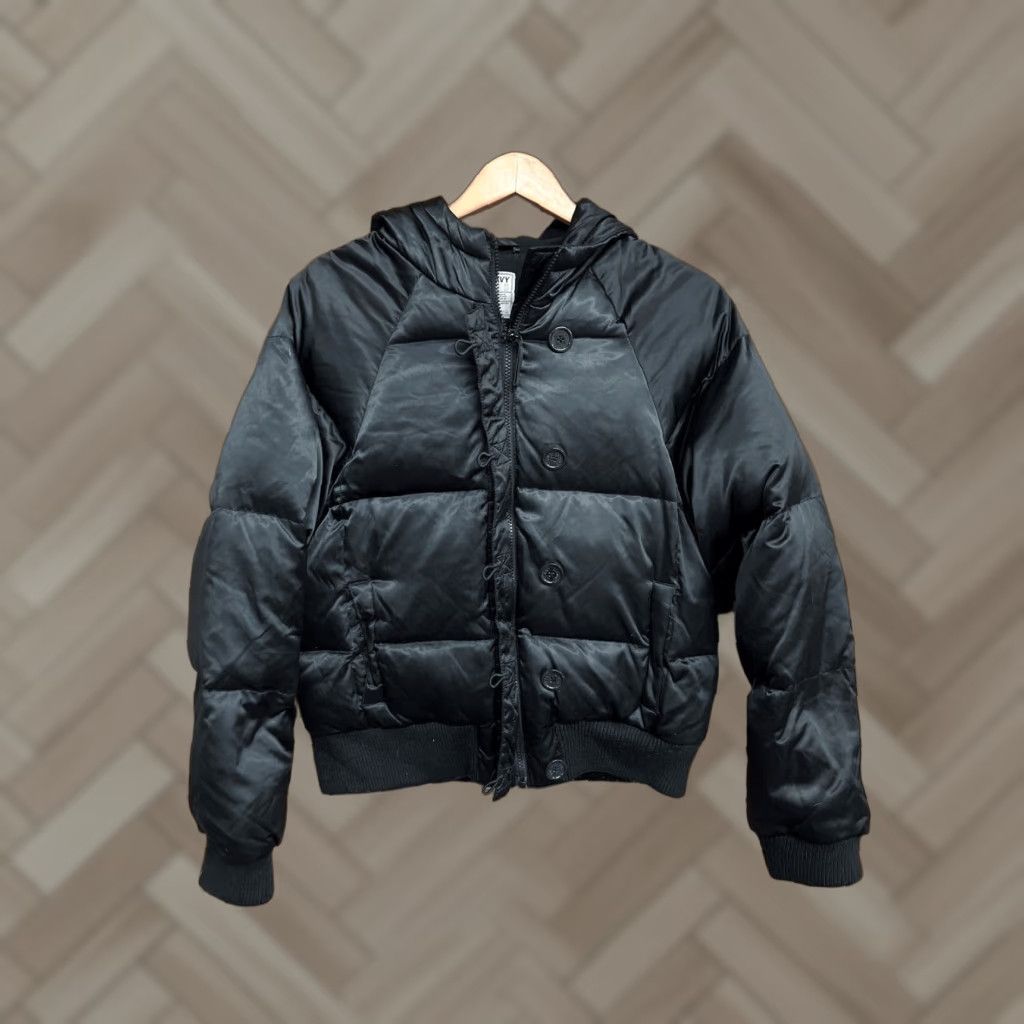 Old Navy VINTAGE Old Navy Black Down Puffer Jacket Womens Large L Black Pit to Pit 21 Length 24 Size L / US 10 / IT 46 - 1 Thumbnail
