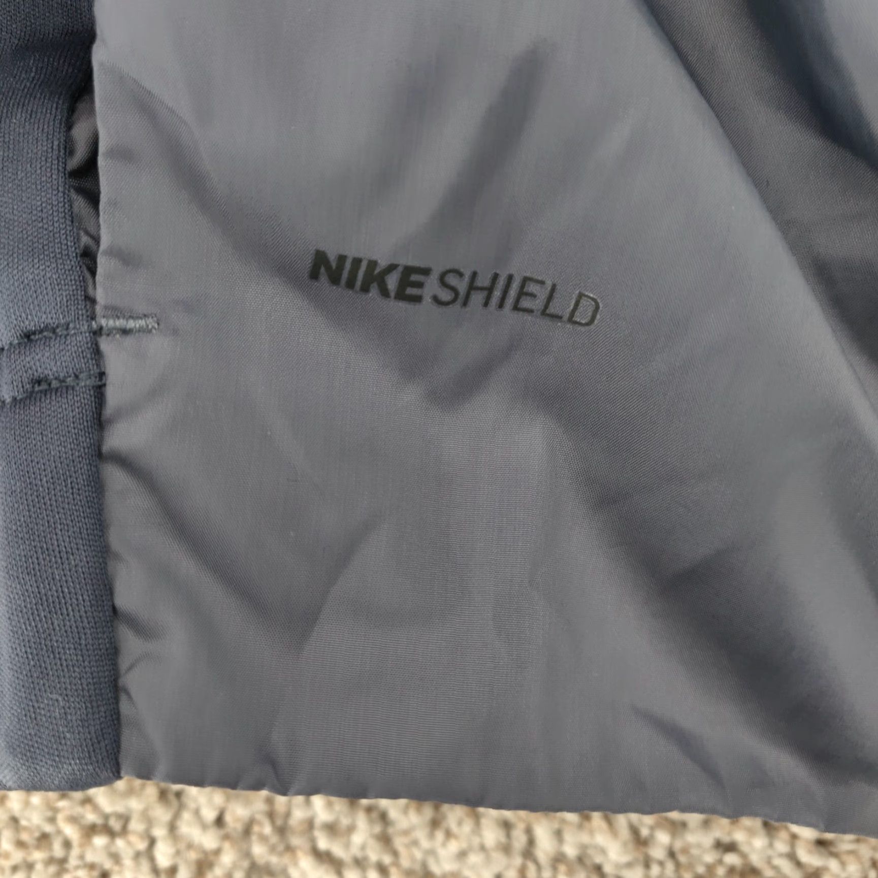 Nike VINTAGE Nike Shield Jacket Mens L Blue Windbreaker Full Zip Sports Outdoors Golf Jacket Size US L / EU 52-54 / 3 - 5 Thumbnail
