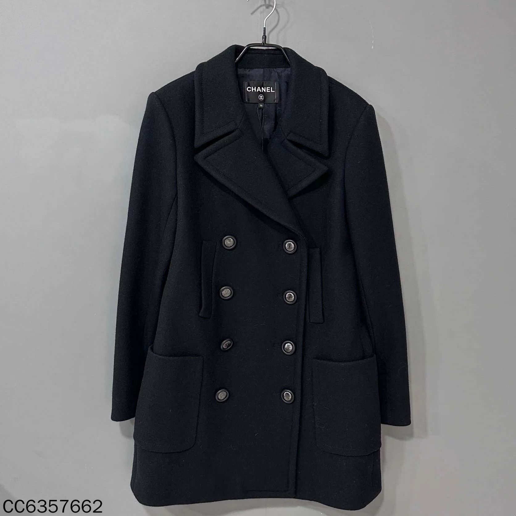 Chanel Chanel Double-Breasted College Navy Overcoat Size 36 Size XS / US 0-2 / IT 36-38 - 1 Thumbnail