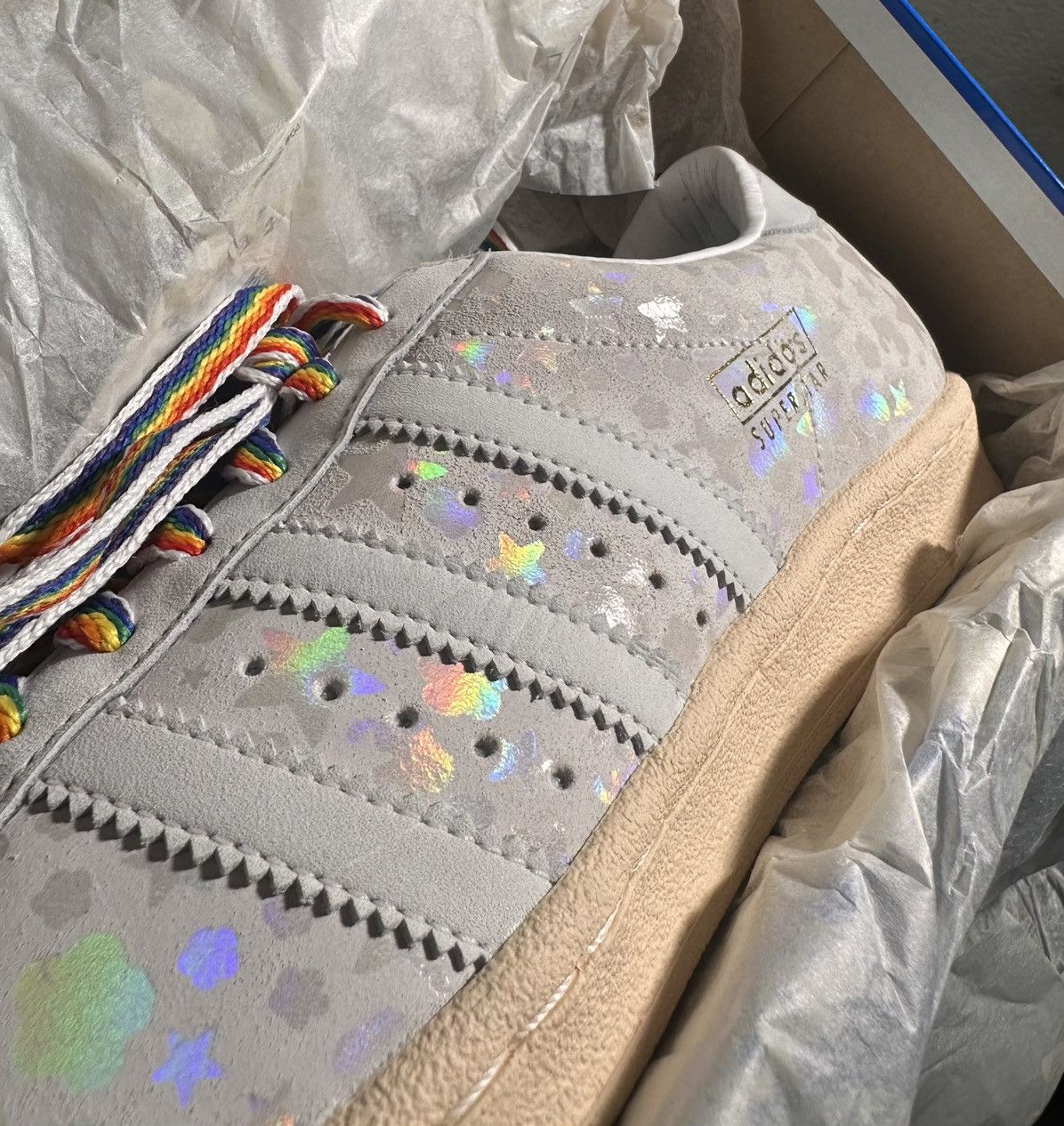 Adidas Adidas Superstar Vintage - White/Metallic Gold Size US 9.5 / EU 42-43 - 2 Thumbnail