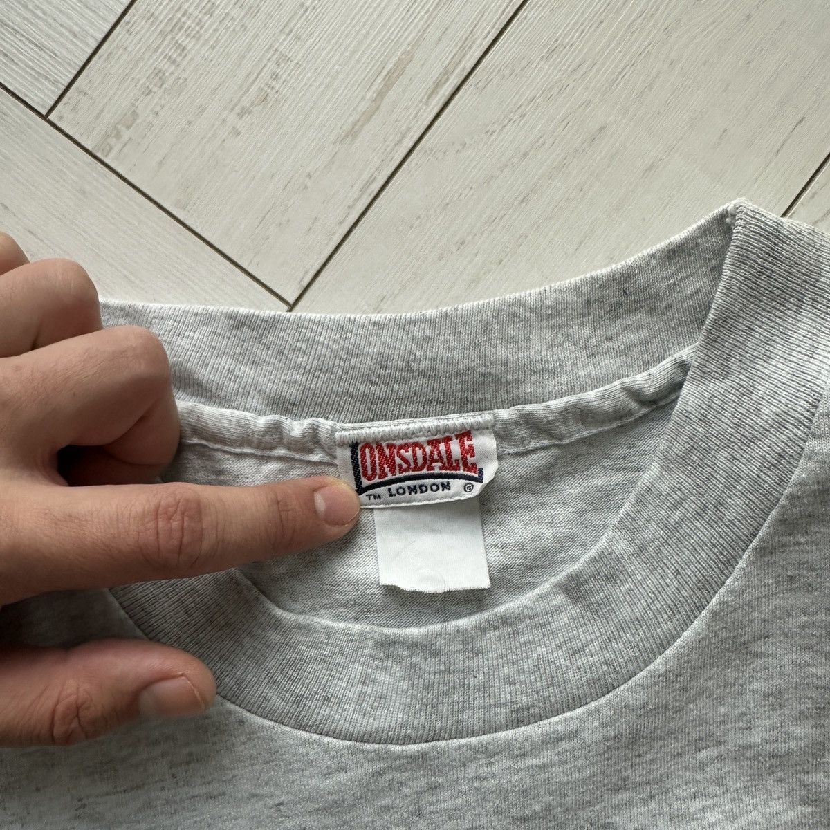 Lonsdale Vintage 90s Lonsdale Sugar Ray Robinson Boxer memorial tee Size US L / EU 52-54 / 3 - 9 Thumbnail