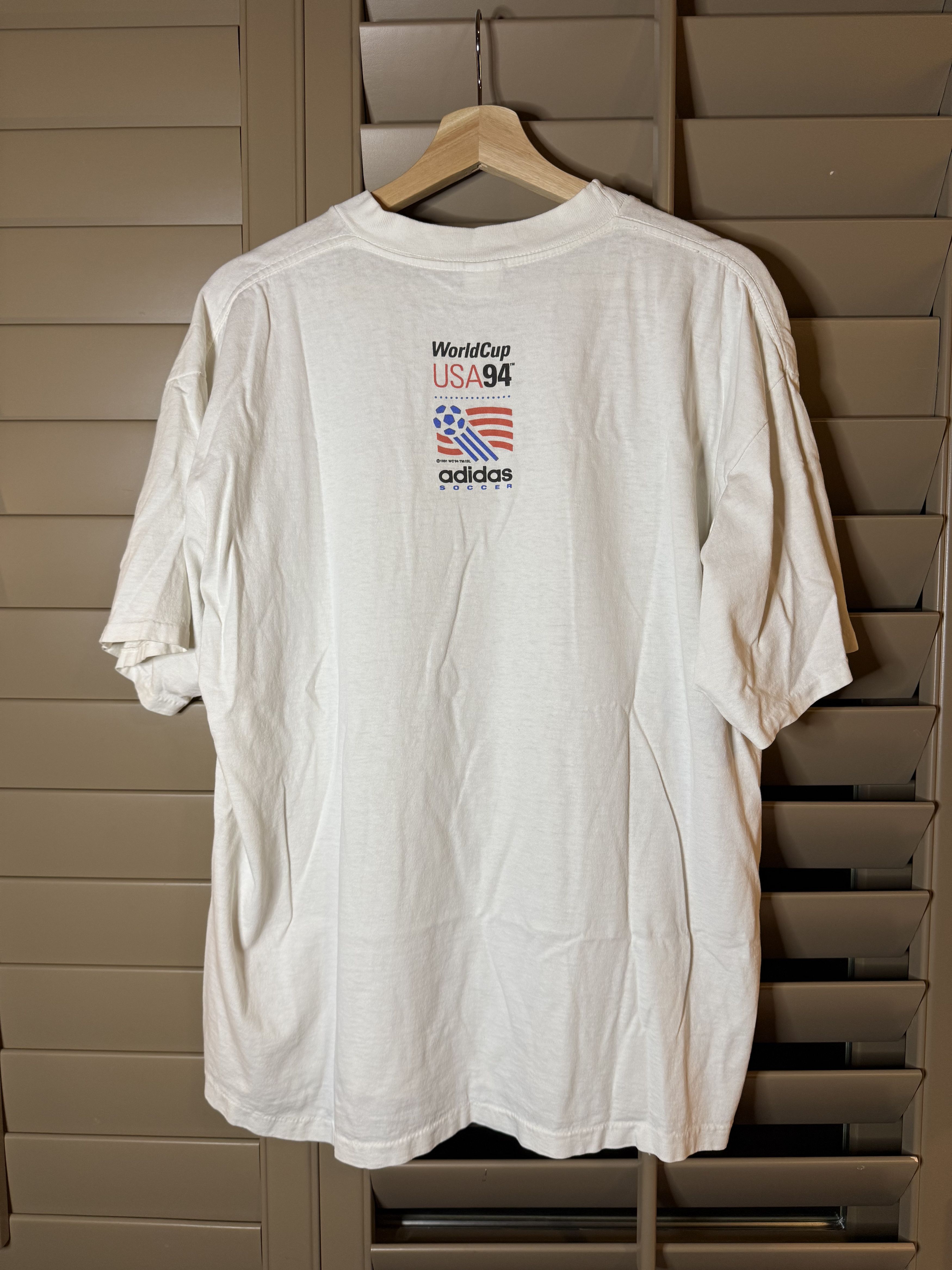 Adidas Adidas World Cup USA 1994 Vintage White Tee Size US L / EU 52-54 / 3 - 2 Thumbnail