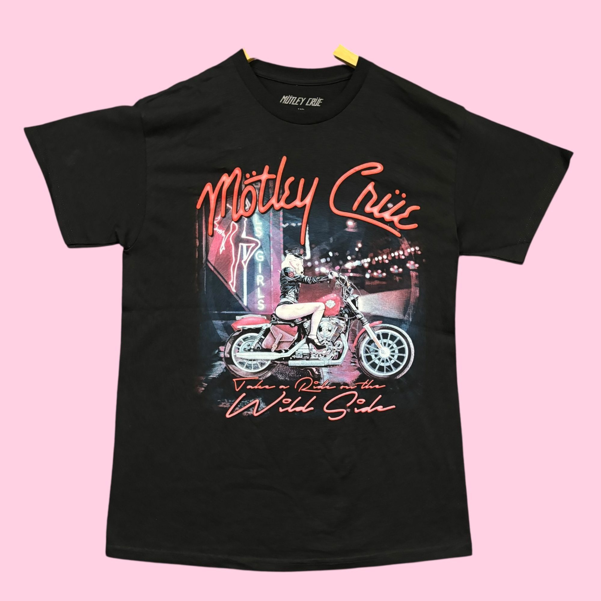 Band Tees Motley Crue Take A Ride On The Wild Side Band Tee M Size US M / EU 48-50 / 2 - 1 Thumbnail