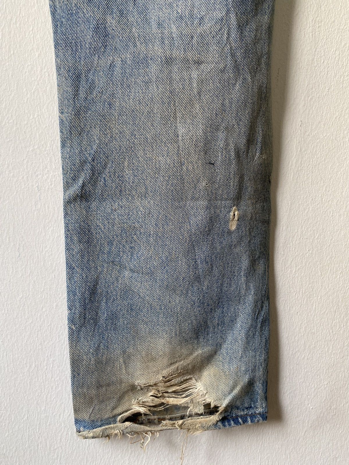 Levi's Vintage Levi’s 501 Top Button 524 Distressed Denim Size US 30 / EU 46 - 12 Thumbnail