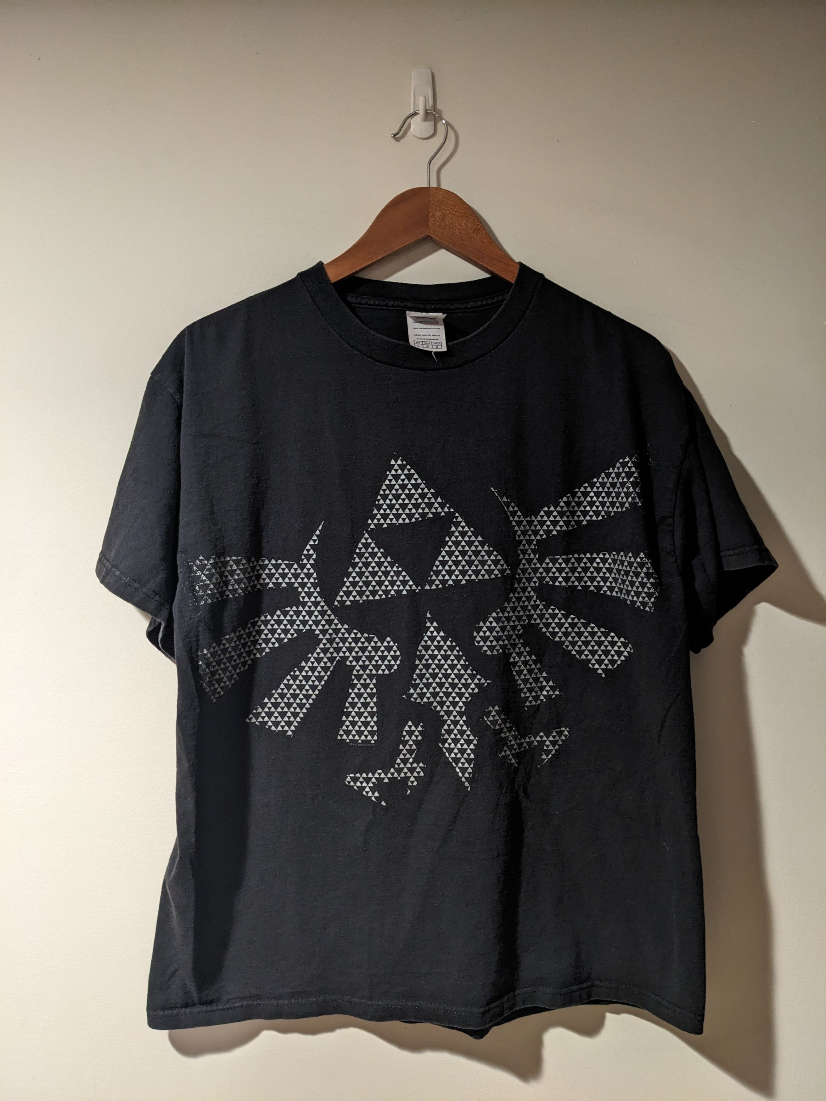 Nintendo × Vintage Vintage 2008 The Legend of Zelda Logo Nintendo Promo T-Shirt Size US L / EU 52-54 / 3 - 1 Thumbnail