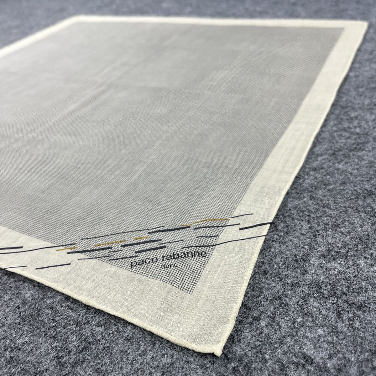 Paco Rabanne × Vintage Paco Rabanne Handkerchief / Neckerchief / Headscarf B844 Size ONE SIZE - 4 Thumbnail