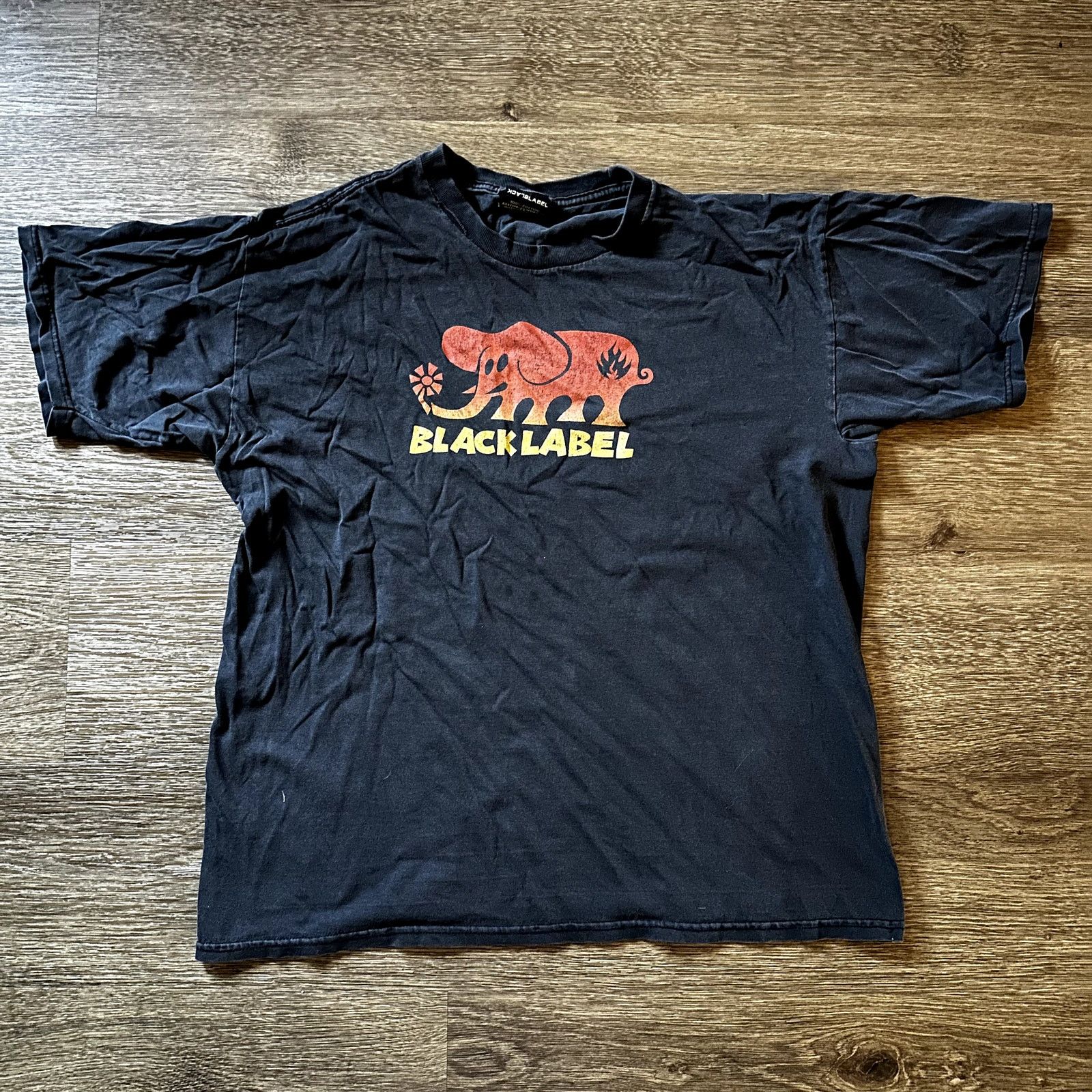 Black Label Vintage Black label T shirt Size US L / EU 52-54 / 3 - 1 Thumbnail