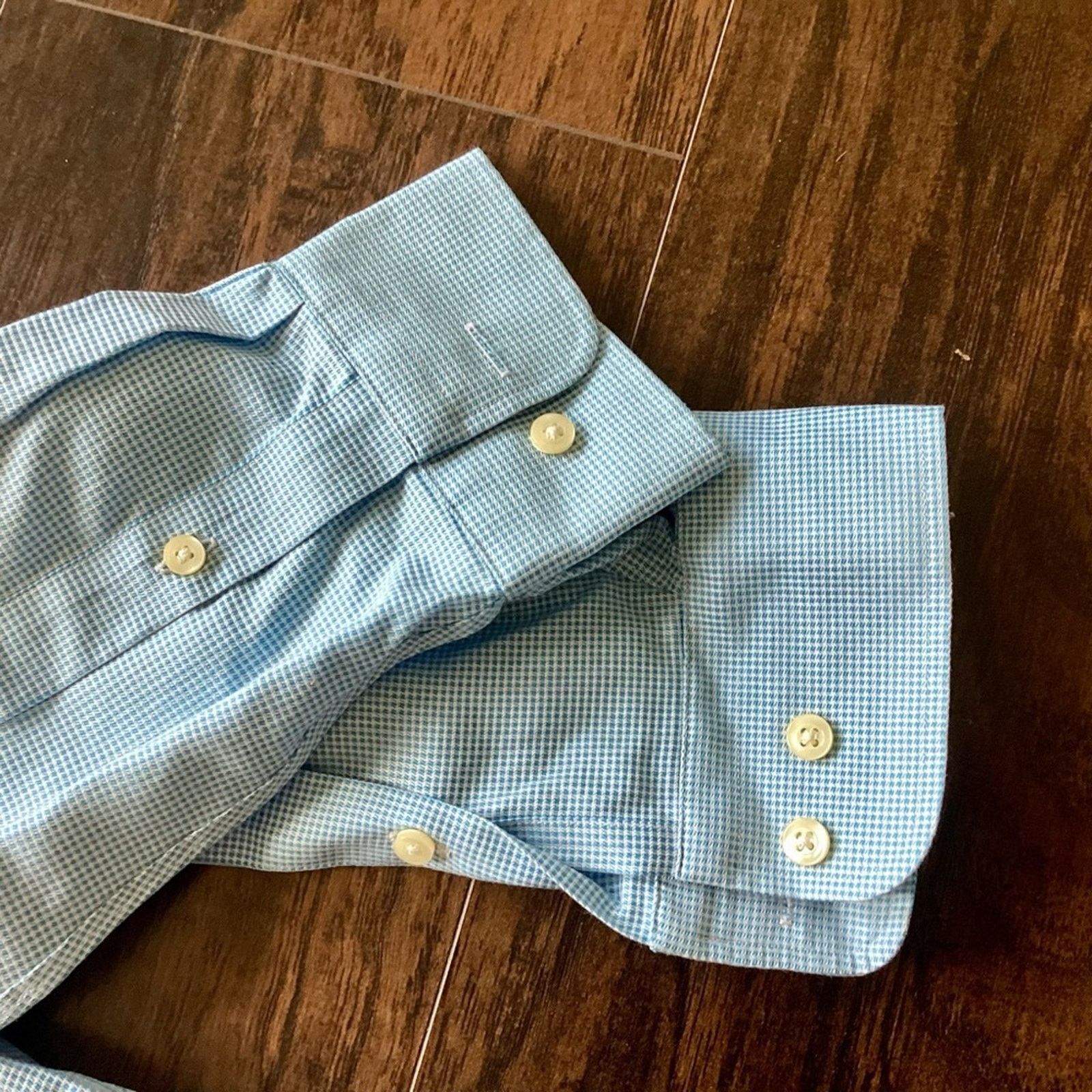 Kirkland Signature Kirkland Signature Button Down Size US M / EU 48-50 / 2 - 4 Thumbnail