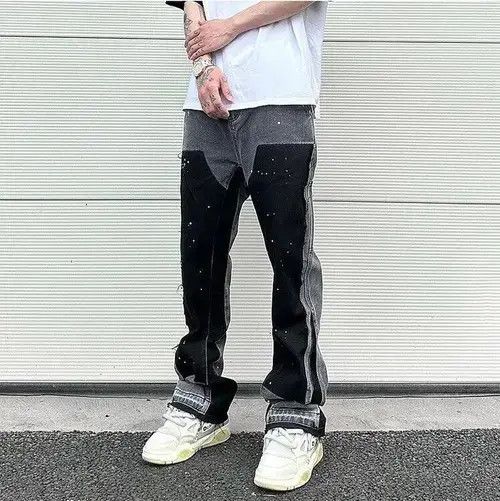 Jean Black Graffiti Wide Jeans Size US 32 / EU 48 - 3 Thumbnail