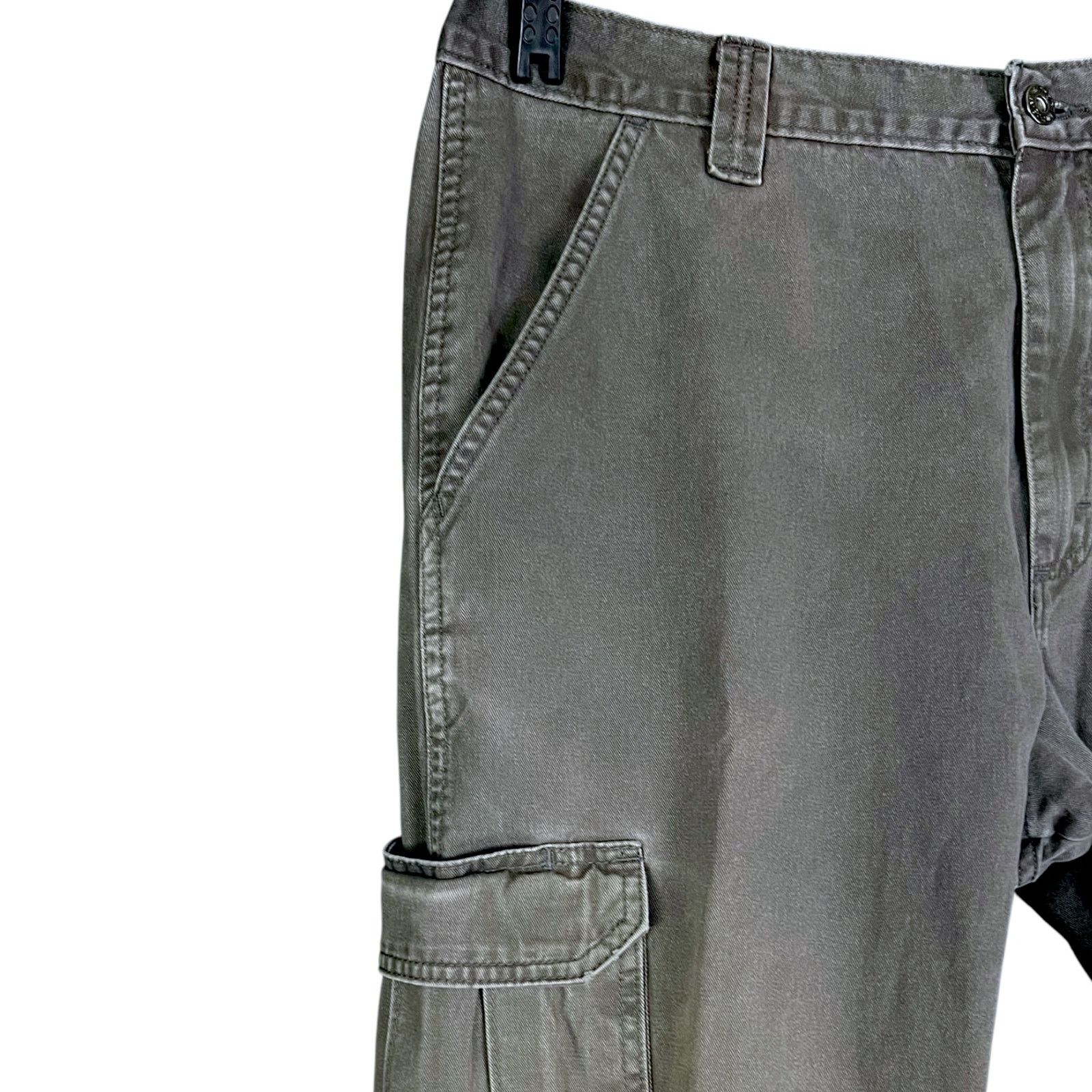 Wrangler Wrangler Men's 36x34 Straight Fit Gray Cargo Pants Workwear Size US 36 / EU 52 - 3 Thumbnail