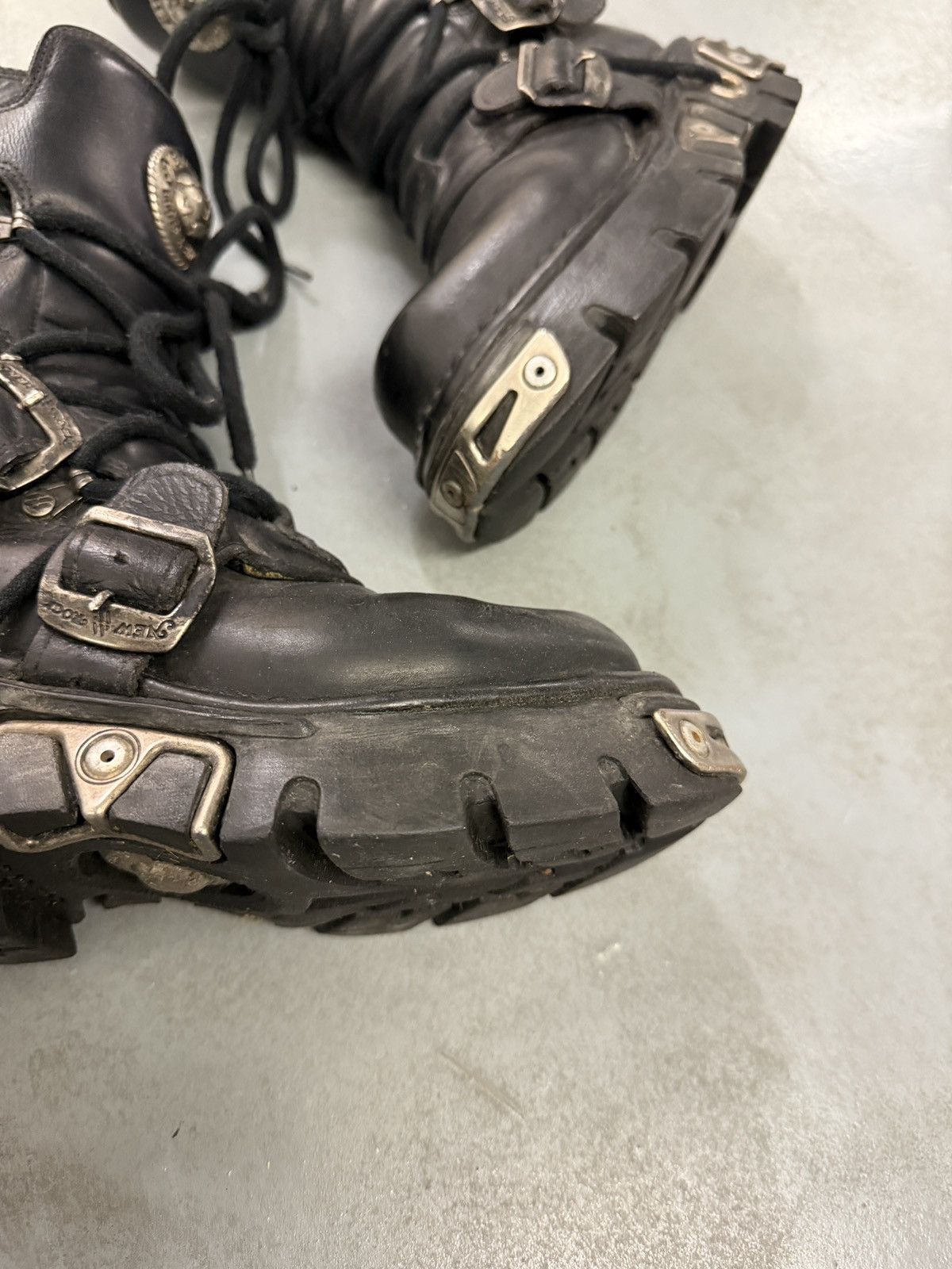 New Rock Vintage Buckle Platform Biker Leather Boots in Black, Women's (Size 7) — image 3 of 6