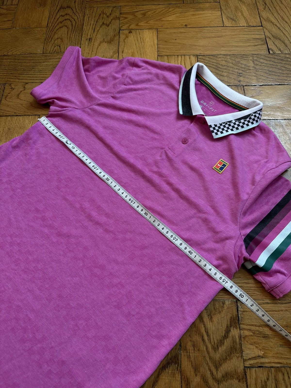 Nike NIKE COURT DRI FIT Pink Polo Jersey Size US M / EU 48-50 / 2 - 7 Thumbnail