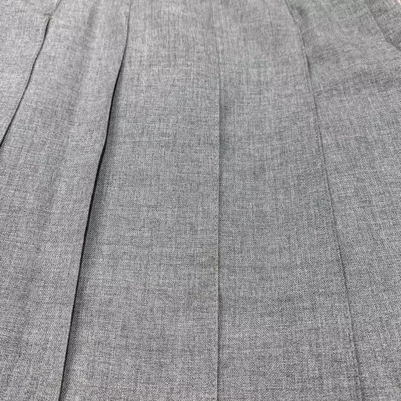 Thom Browne Thom Browne Pleated skirt 2506-Nextarrow Size 26" / US 2 / IT 38 - 3 Thumbnail