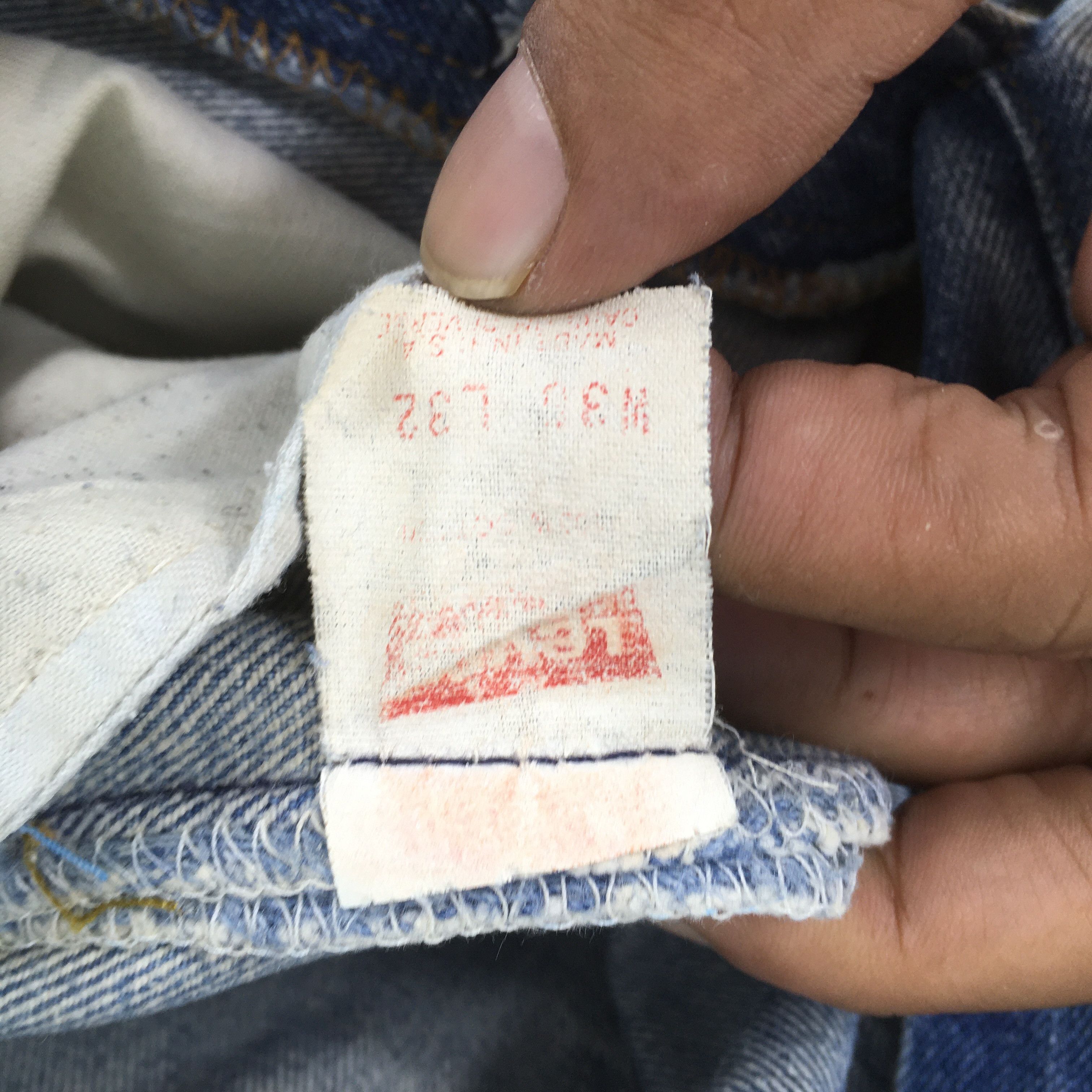 Size 34x29 Vintage 90s Levi's 501 Faded Blue Jeans