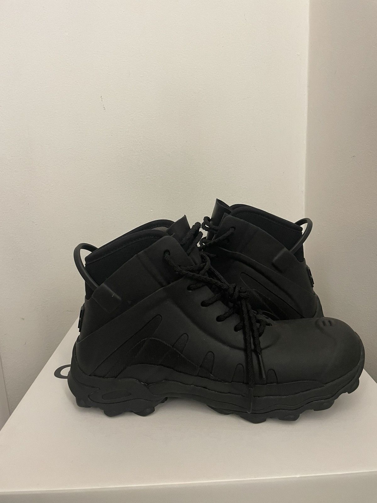 Givenchy Bogs lace up boots in rubber and neoprene Size US 8 / EU 41 - 5 Thumbnail