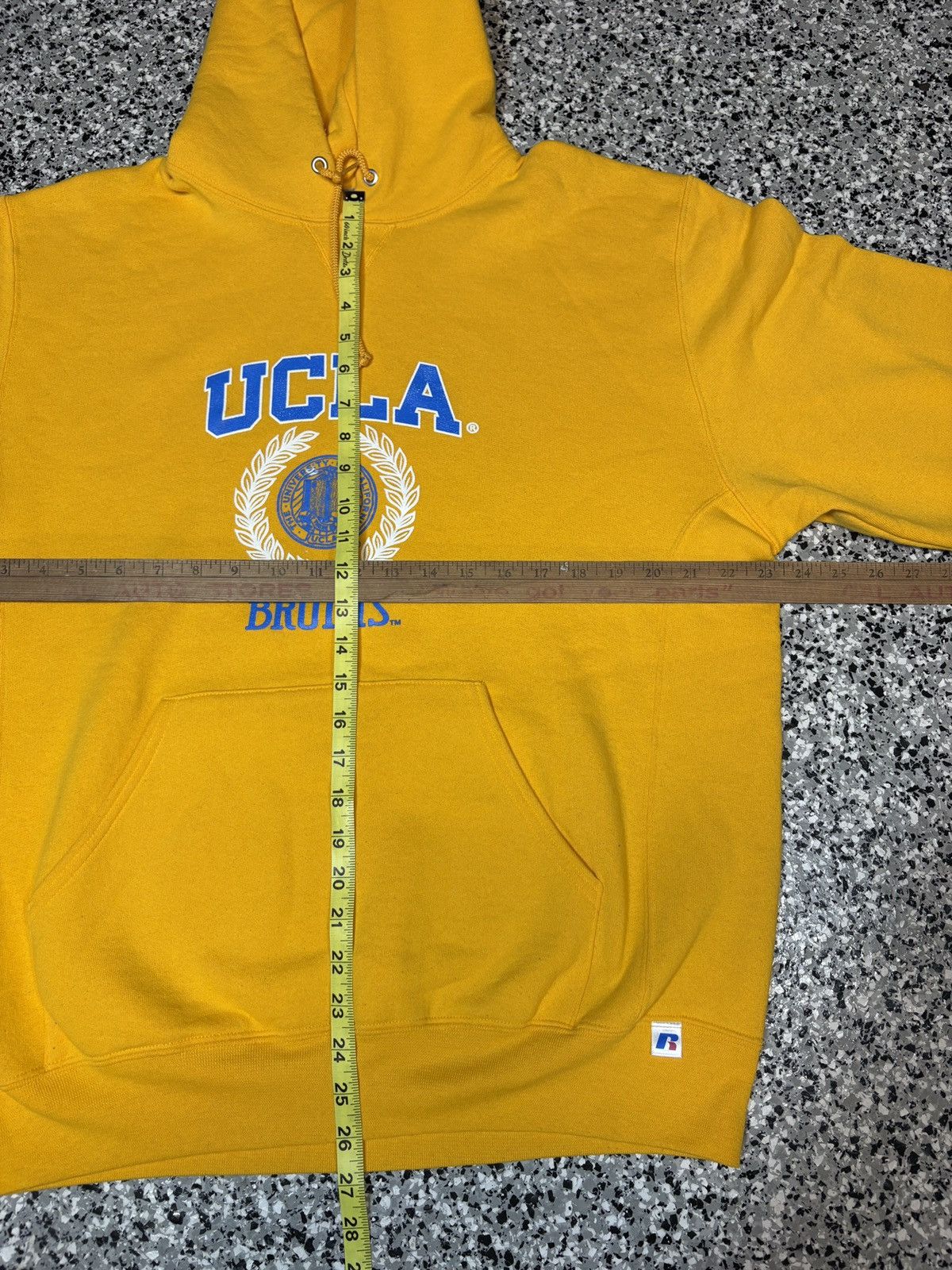 NCAA Vintage 2000s Russel Ath. UCLA College Hoodie Size 2XL 0565 Size US L / EU 52-54 / 3 - 5 Thumbnail