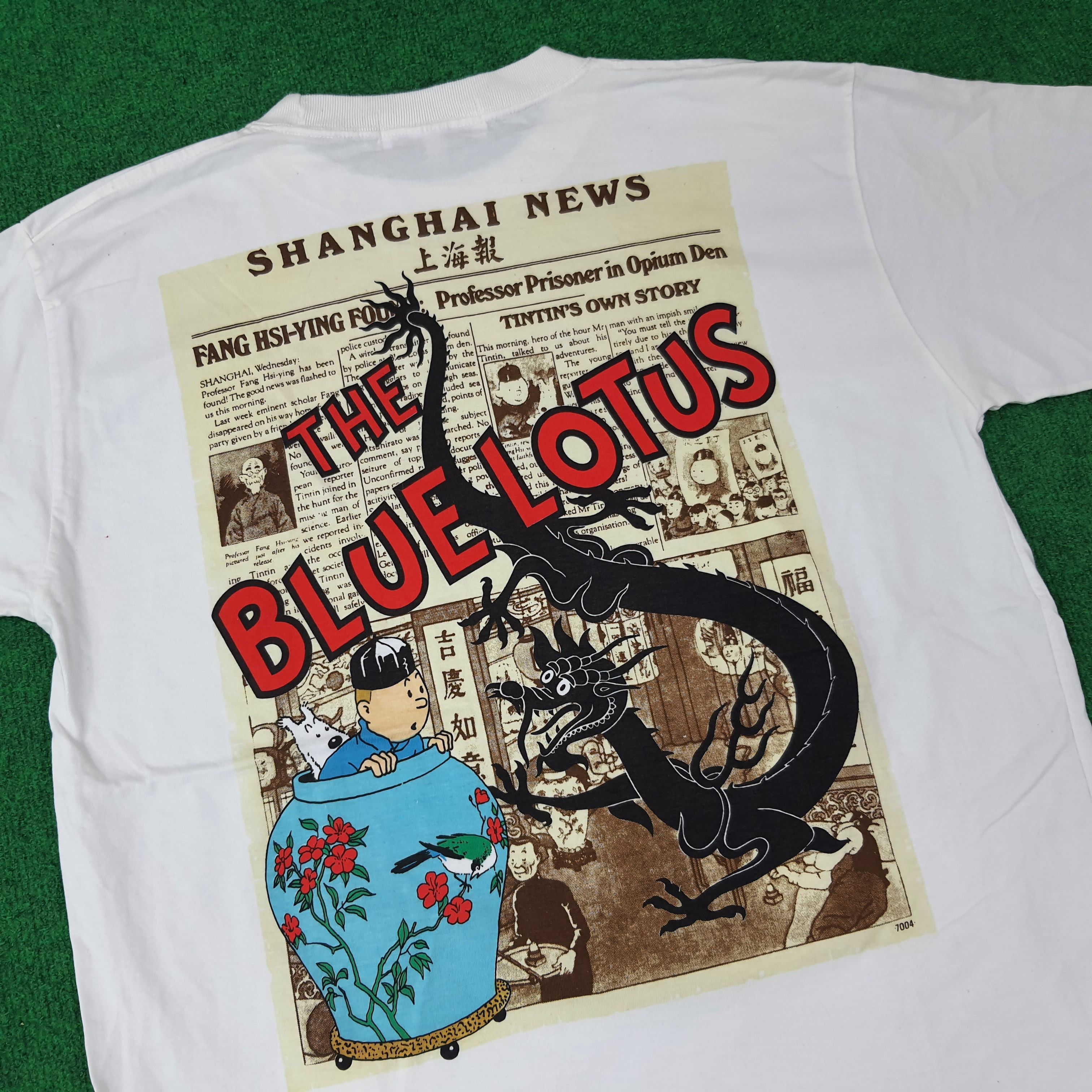 Vintage Vintage Adventure of Tintin The Blue Lotus Tshirt C259N5 Size US L / EU 52-54 / 3 - 2 Thumbnail