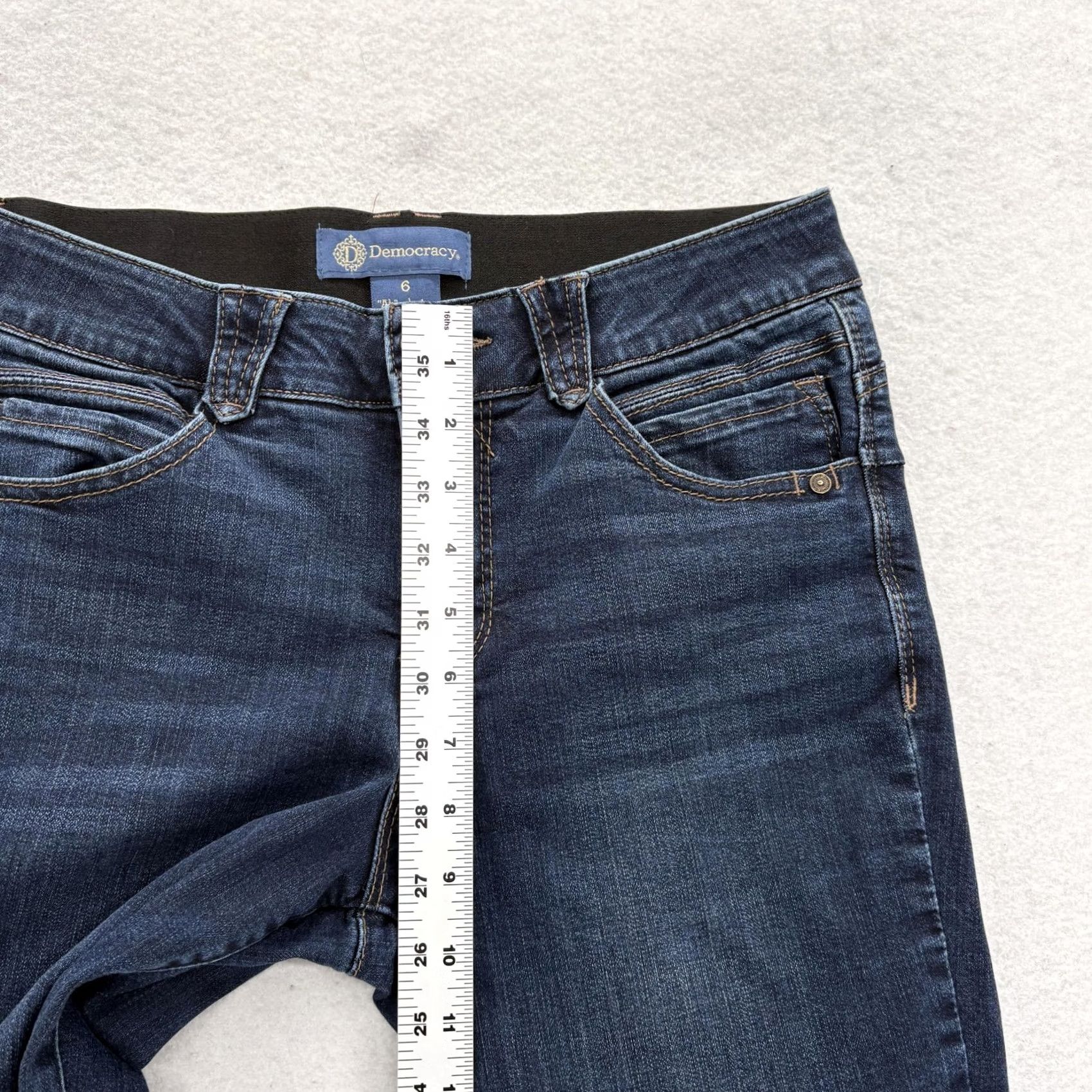 Vintage Democracy Jeans Straight Womens 6 Blue Dark Wash Mid Rise Stretch Size 28" / US 6 / IT 42 - 6 Thumbnail