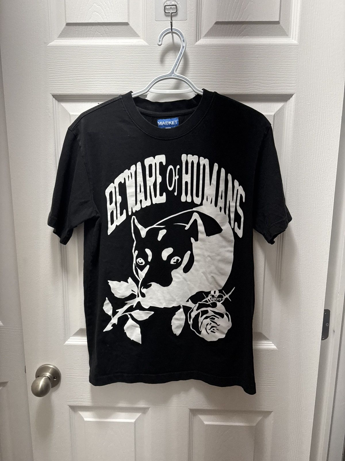 Market Market Studios Beware of Humans Dog Graphic Tee Black Size US S / EU 44-46 / 1 - 1 Thumbnail