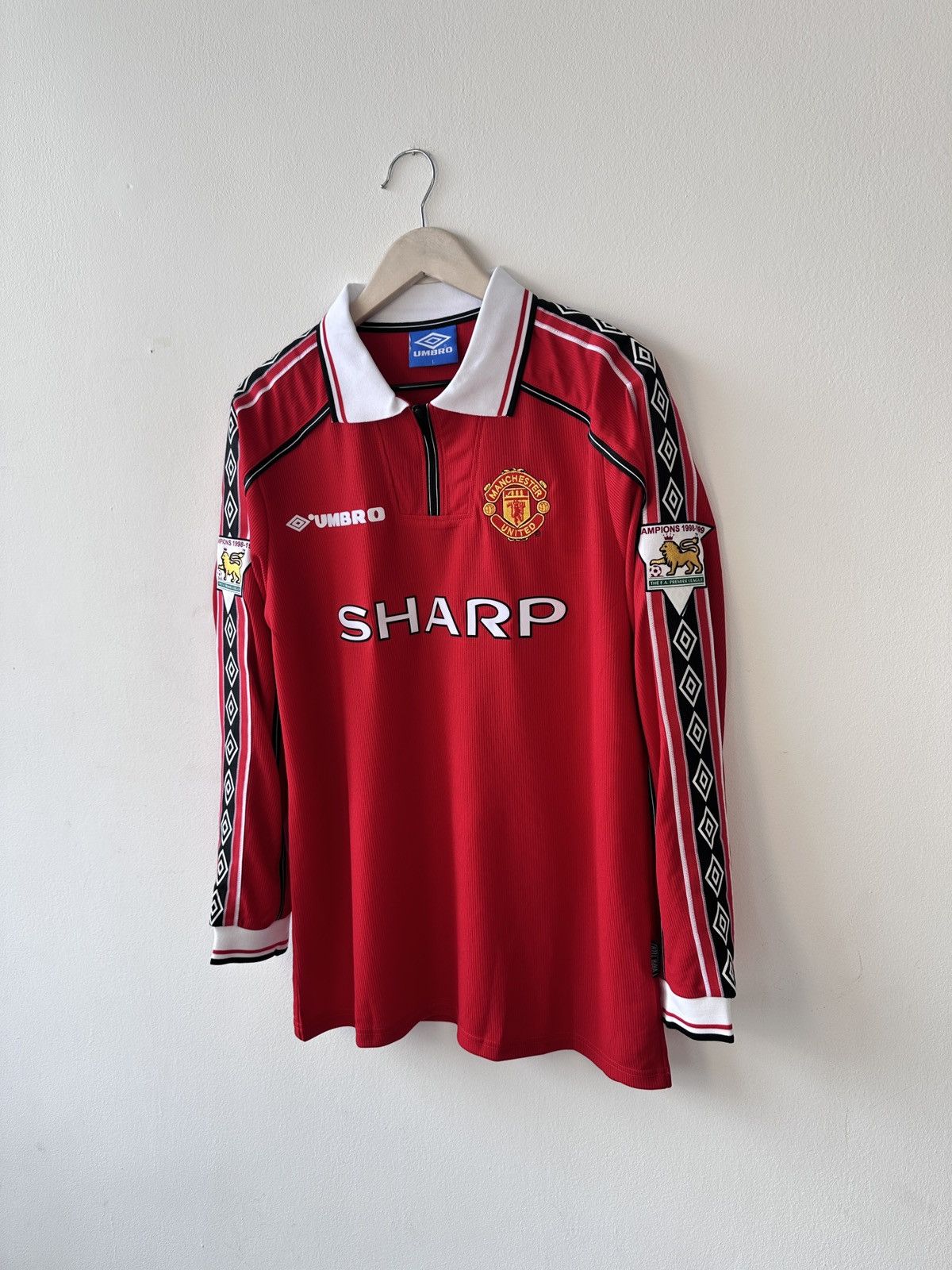 Umbro Beckham #7 Man Utd 99 Final Treble Shirt Umbro Long Sleeve L Size US L / EU 52-54 / 3 - 4 Thumbnail