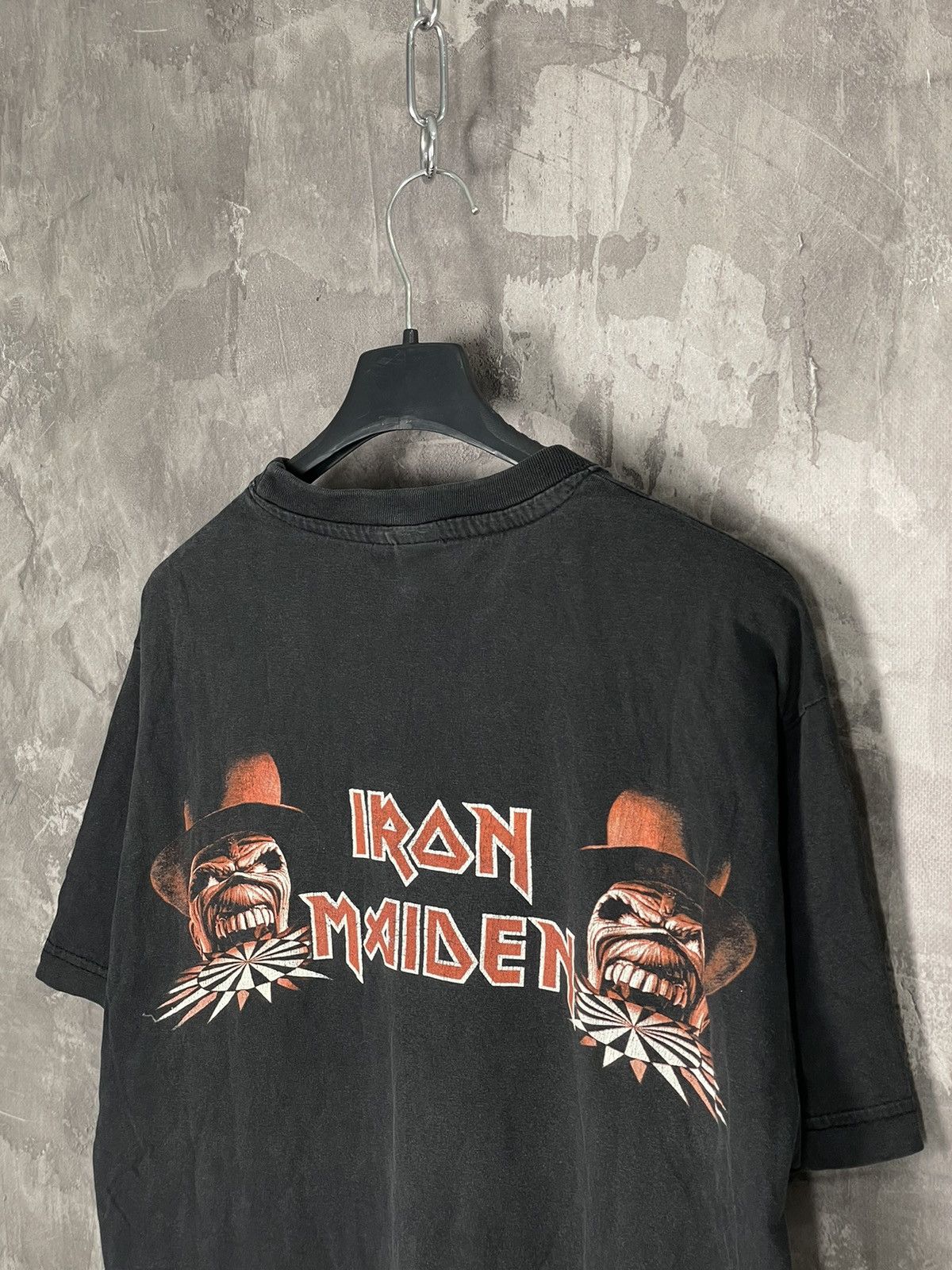 Band Tees Iron Maiden VTG 00s Killer Distressed Vintage tshirt Size US M / EU 48-50 / 2 - 10 Thumbnail