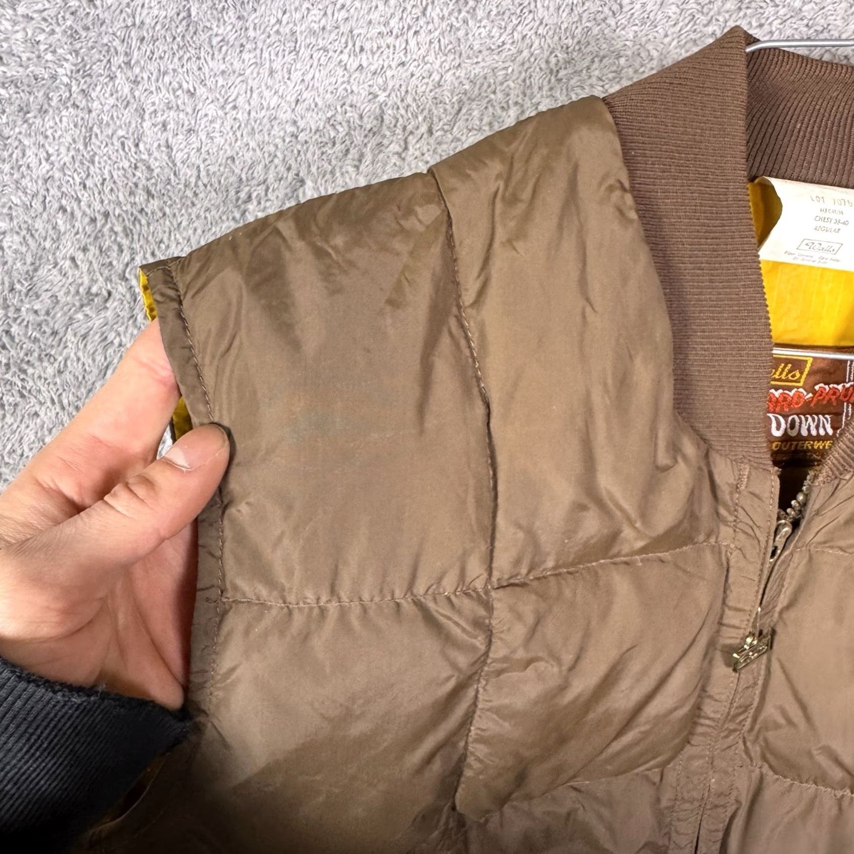 Walls VINTAGE Walls Blizzard Pruf Down Puffer Vest Mens M Quilted Full Zip USA 80s 90s Utility Size US M / EU 48-50 / 2 - 6 Thumbnail
