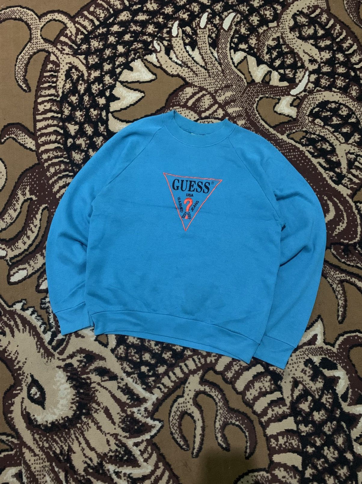Guess Vintage 90s Guess Tri Angle Sweatshirt Size US M / EU 48-50 / 2 - 1 Thumbnail