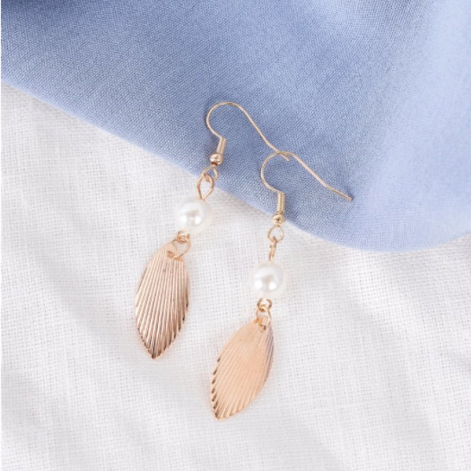 Other Gold & Pearl Feather Drop Earrings Size ONE SIZE - 2 Thumbnail