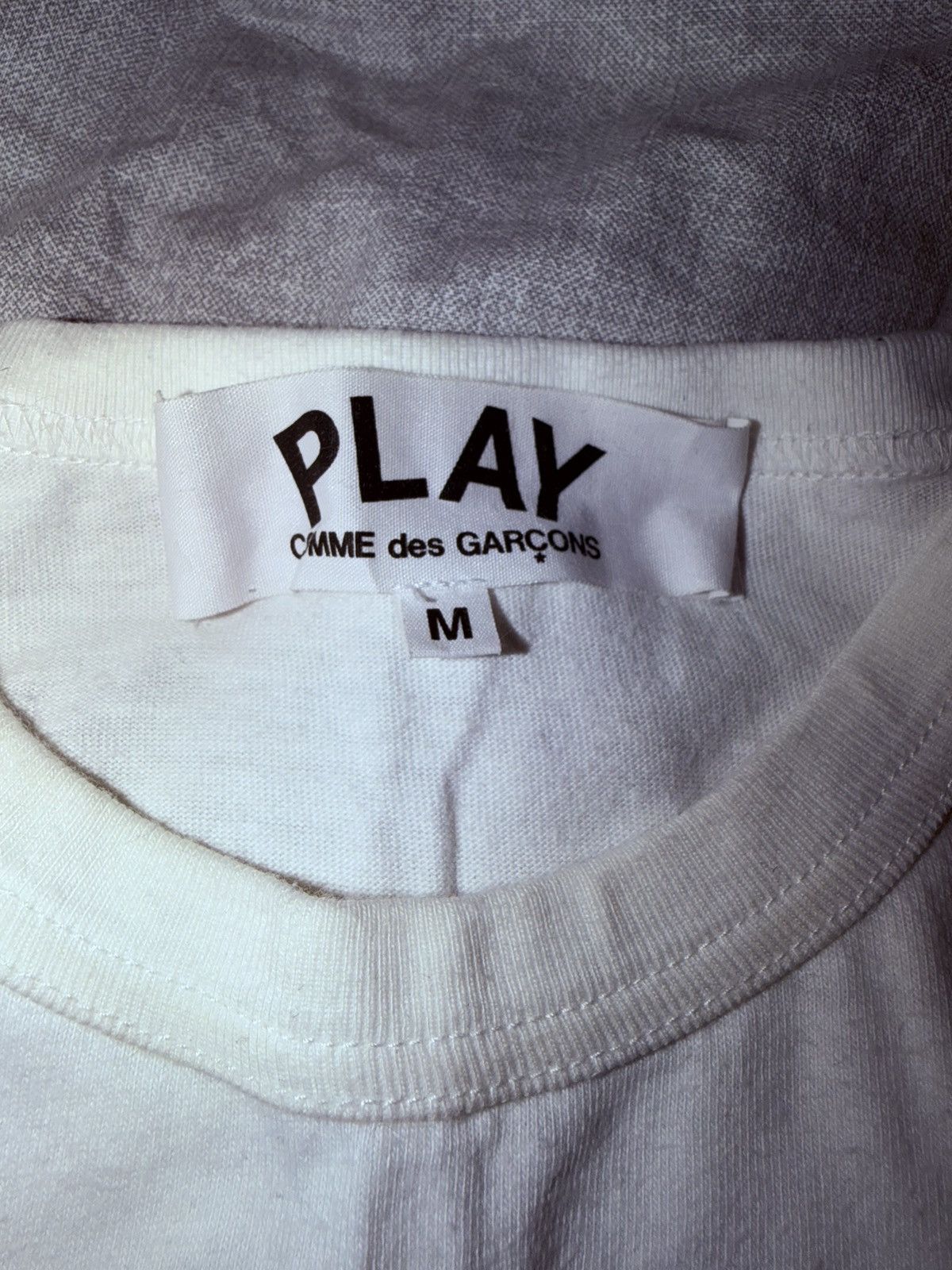 Comme des Garcons comme des garcon play t shirt Size US M / EU 48-50 / 2 - 3 Thumbnail