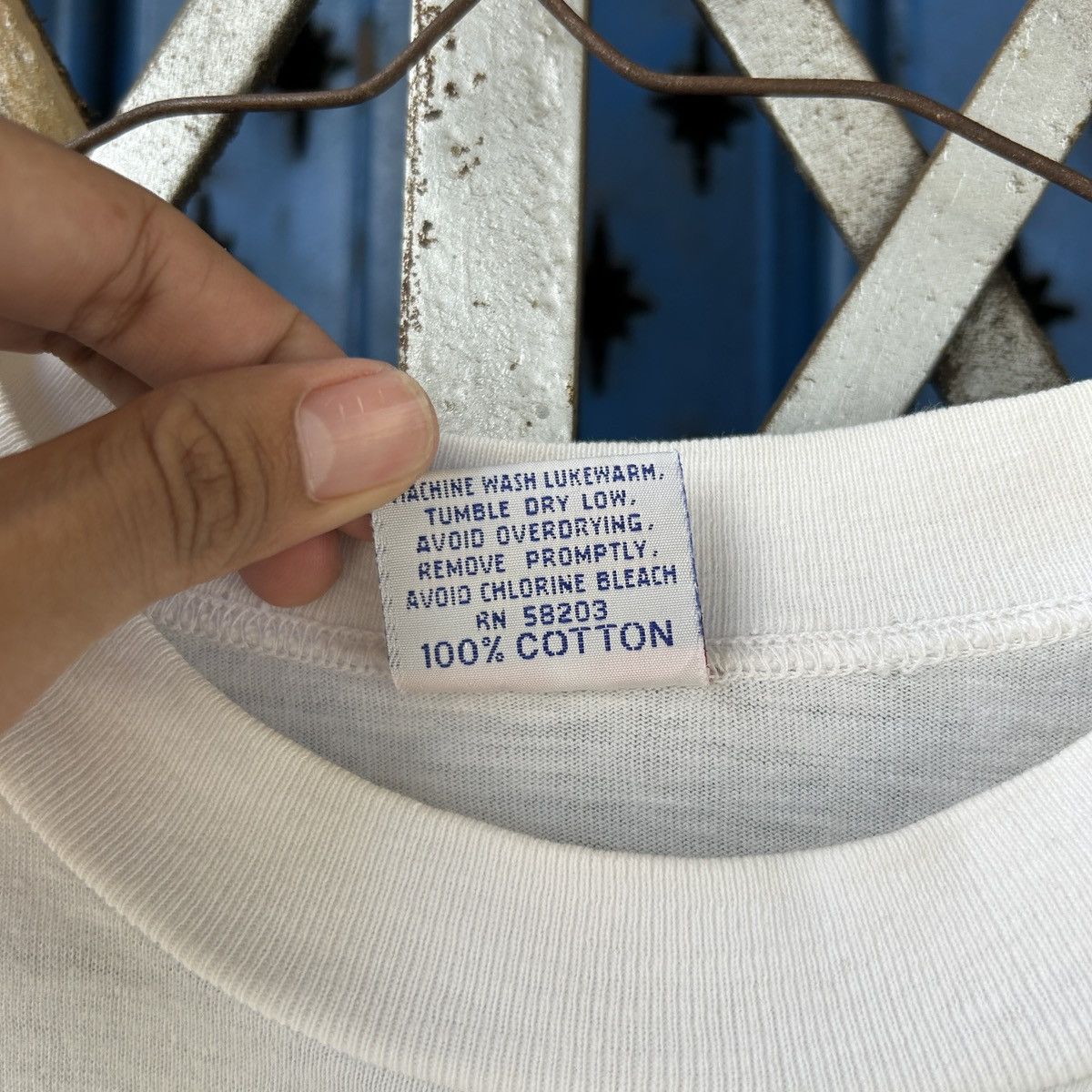 Vintage 1990s Don’t Worry Be Happy Size US M / EU 48-50 / 2 - 11 Thumbnail