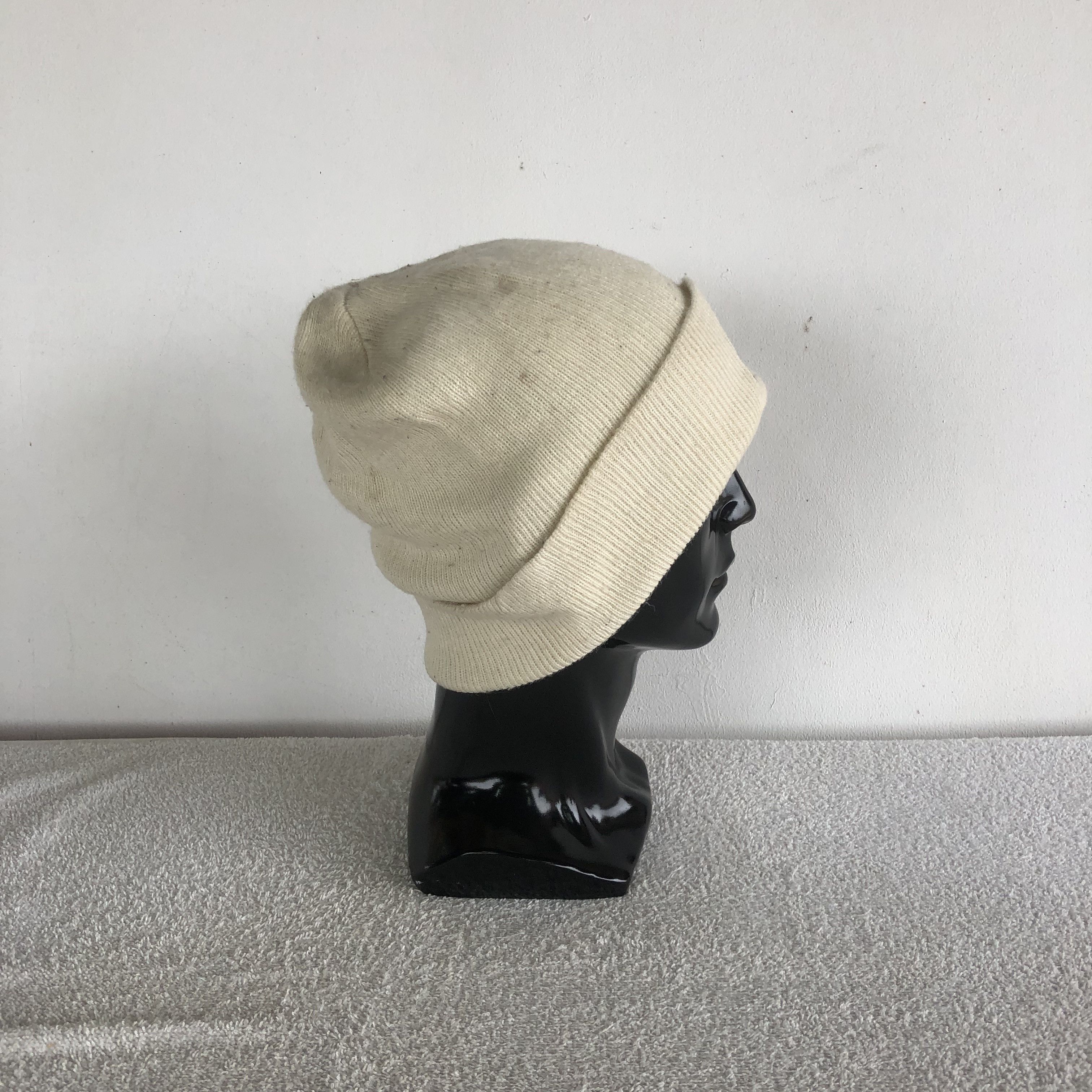 Japanese Brand Vintage Y2K Skulls Beanie Snow Caps Hats Size ONE SIZE - 3 Thumbnail