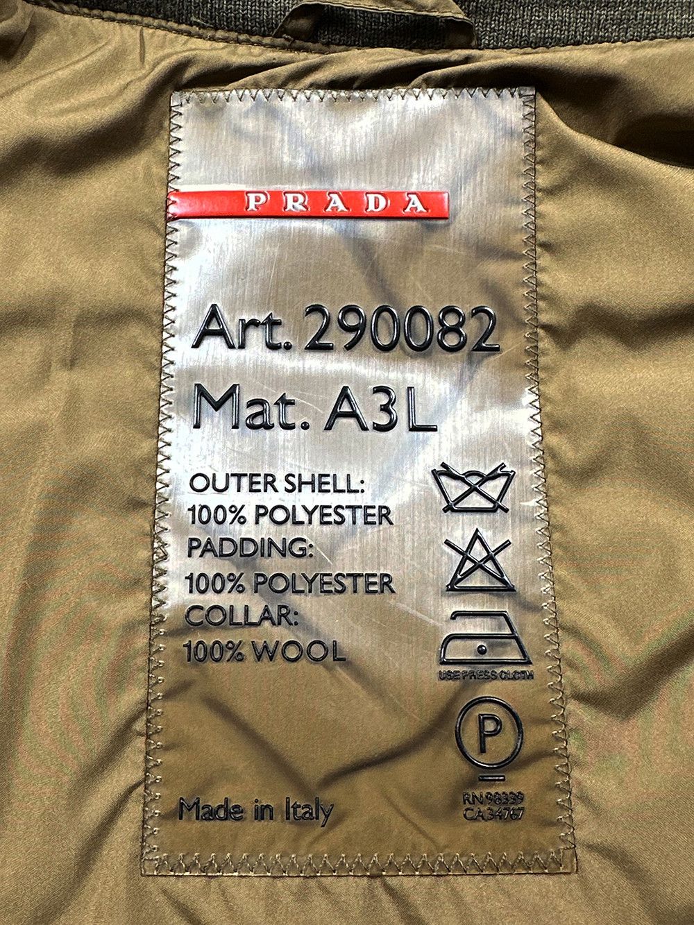 Prada Prada Nylon Puffer Gilet Size M / US 6-8 / IT 42-44 - 16 Thumbnail