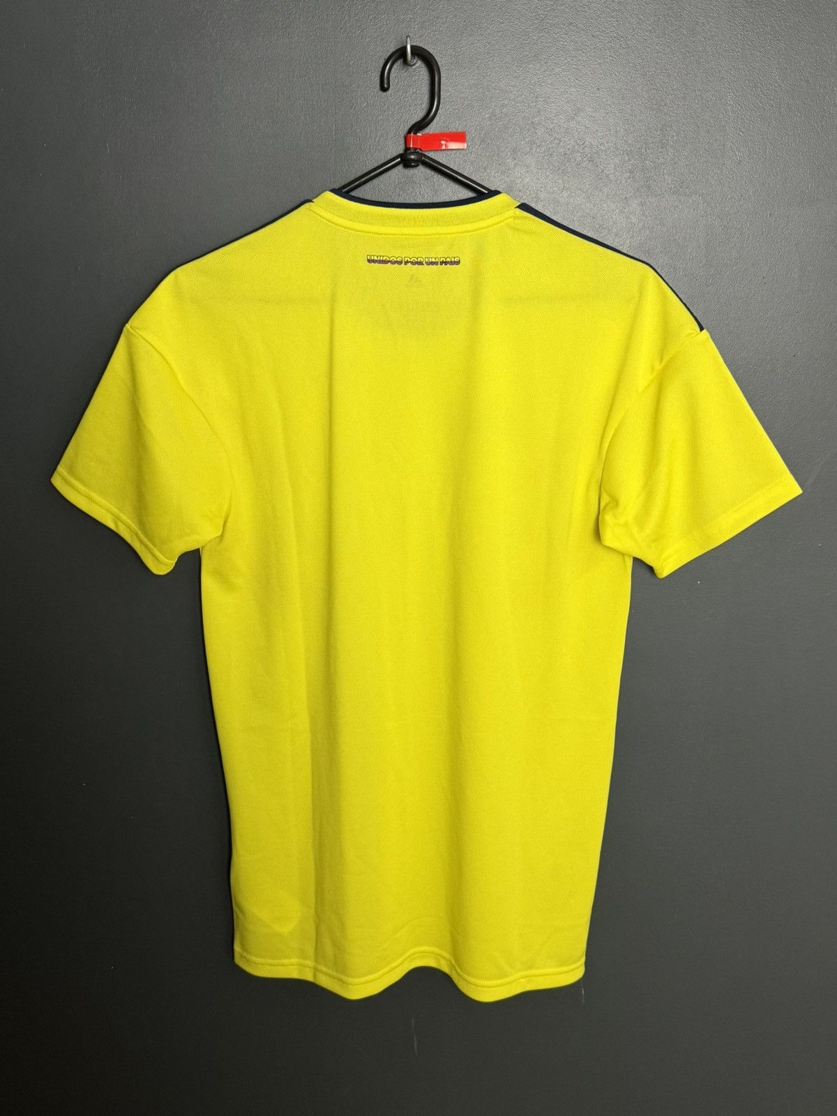 Adidas Colombia 18/19 Home Football Soccer Jersey T-Shirt Size US S / EU 44-46 / 1 - 2 Thumbnail