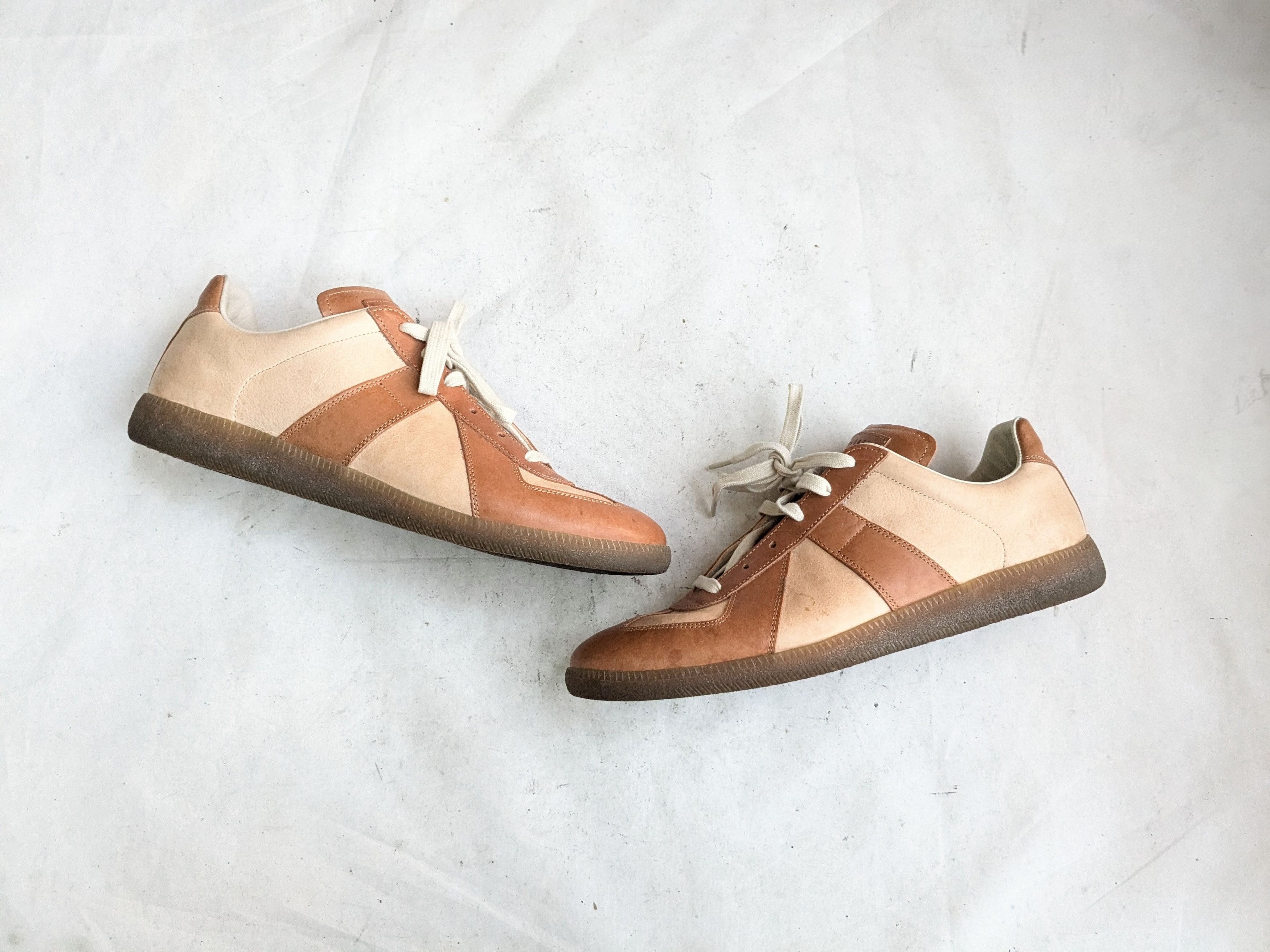 Maison Margiela Maison Margiela Gat Replica Brown 11 44 Leather Low Tops Size US 11 / EU 44 - 1 Thumbnail