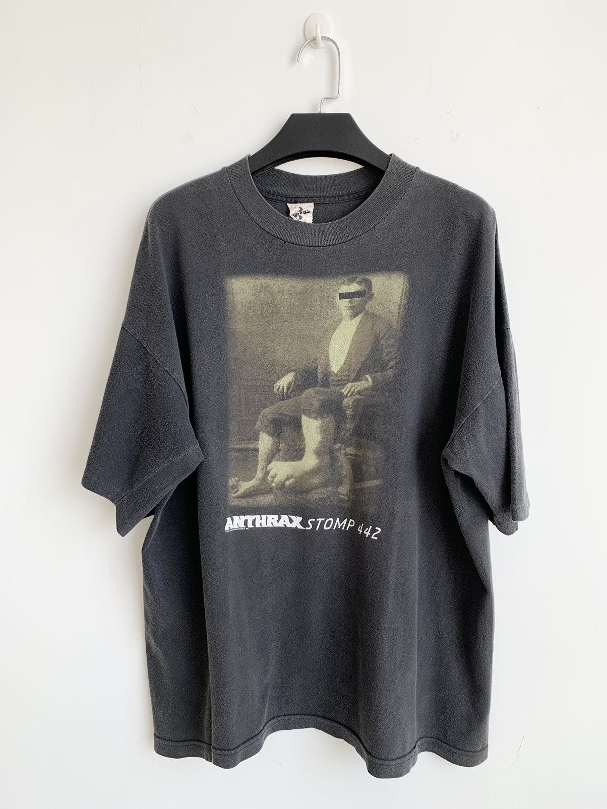 Vintage Vintage 90s Anthrax Storm 442 Band Shirt Size US L / EU 52-54 / 3 - 1 Thumbnail