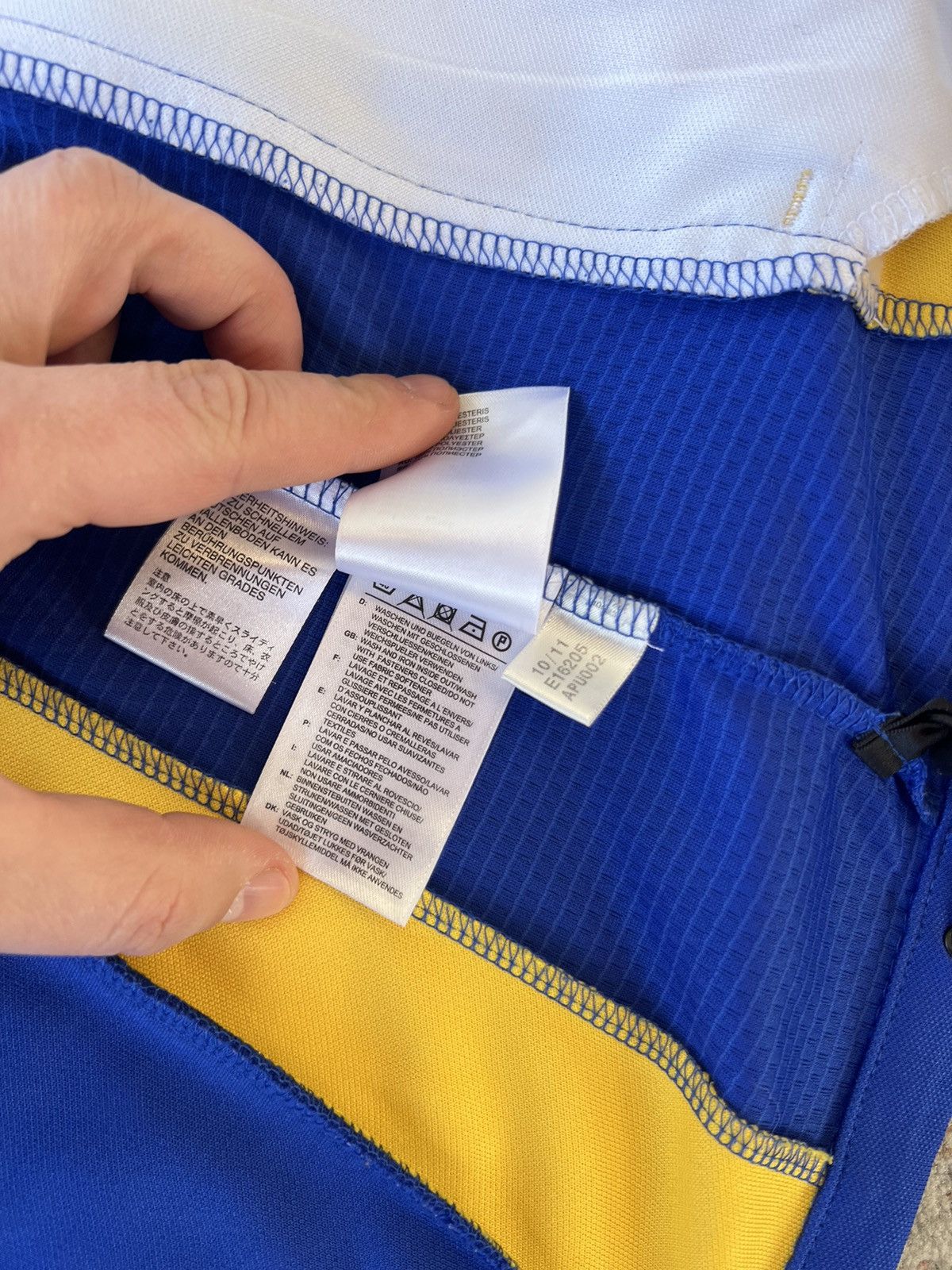 Adidas Vintage Adidas Ukraine Zip Size US S / EU 44-46 / 1 - 11 Thumbnail