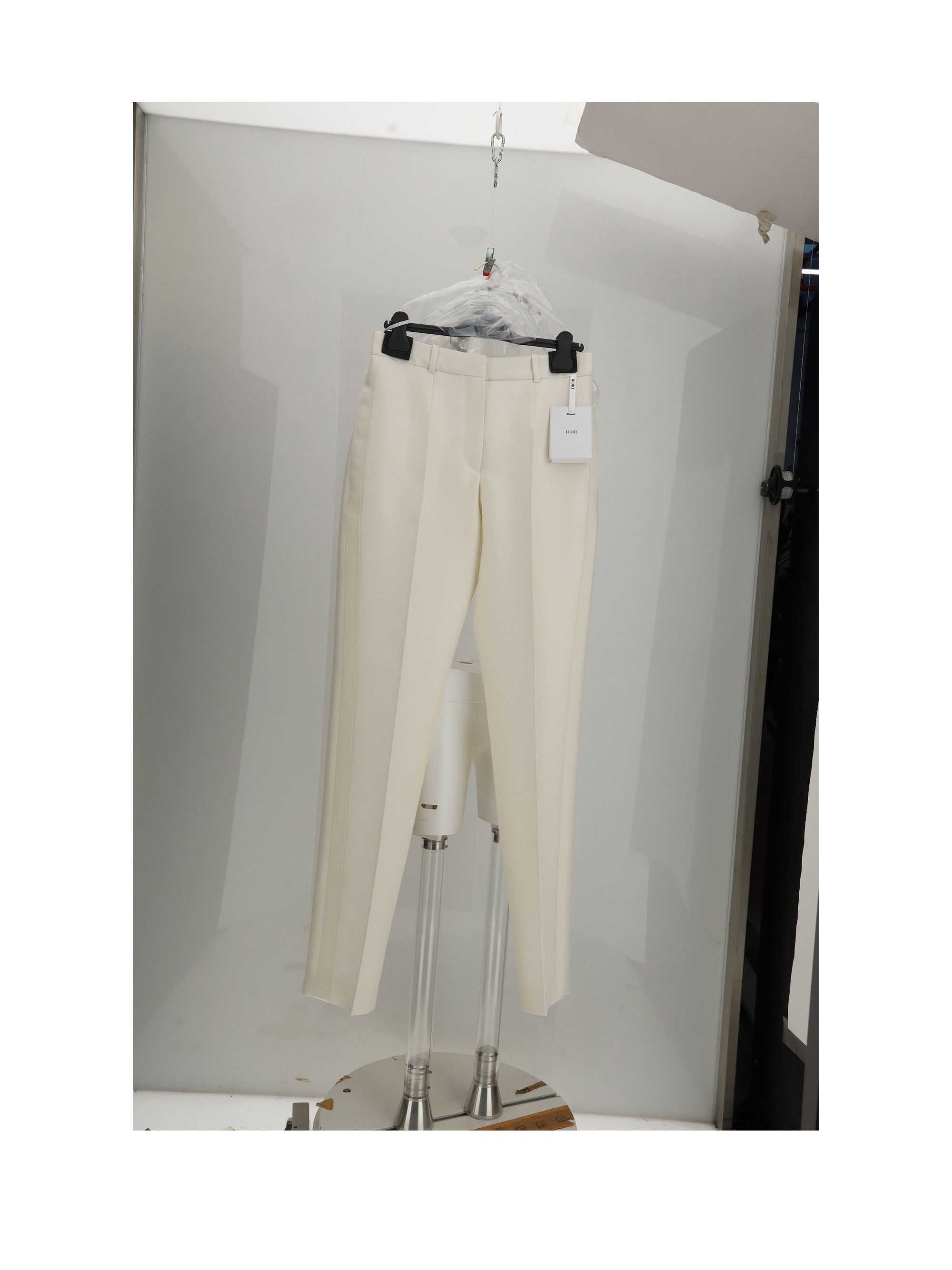 Dior PANTALON SMOKING DB-SHANTUNG Size 30" / US 8 / IT 44 - 1 Thumbnail