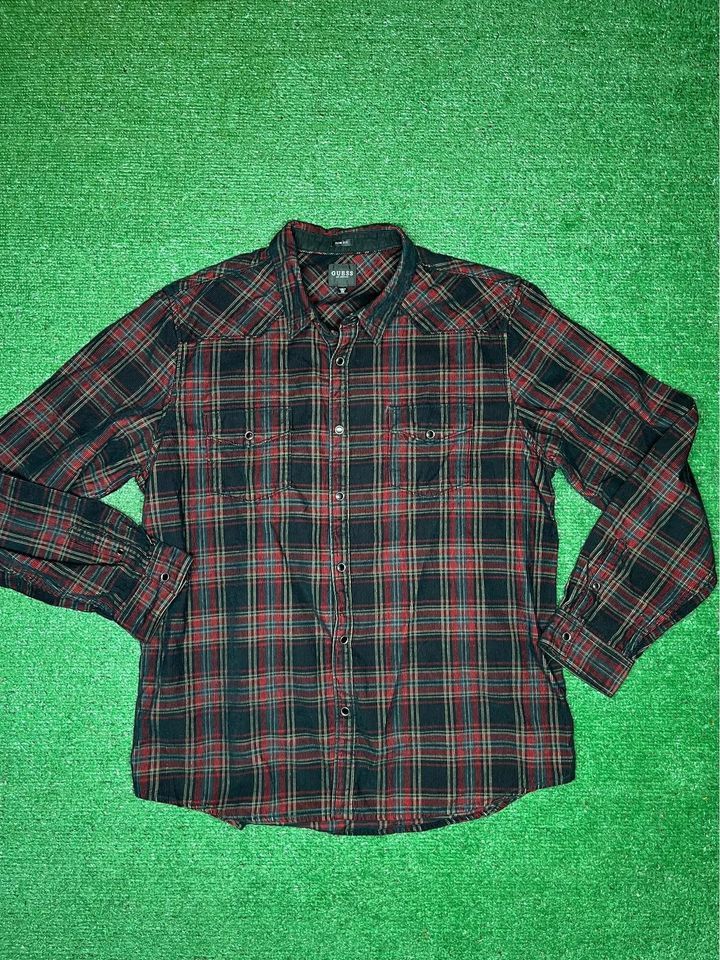 Guess Guess Button Up Shirt Size XXL Size US XXL / EU 58 / 5 - 1 Thumbnail