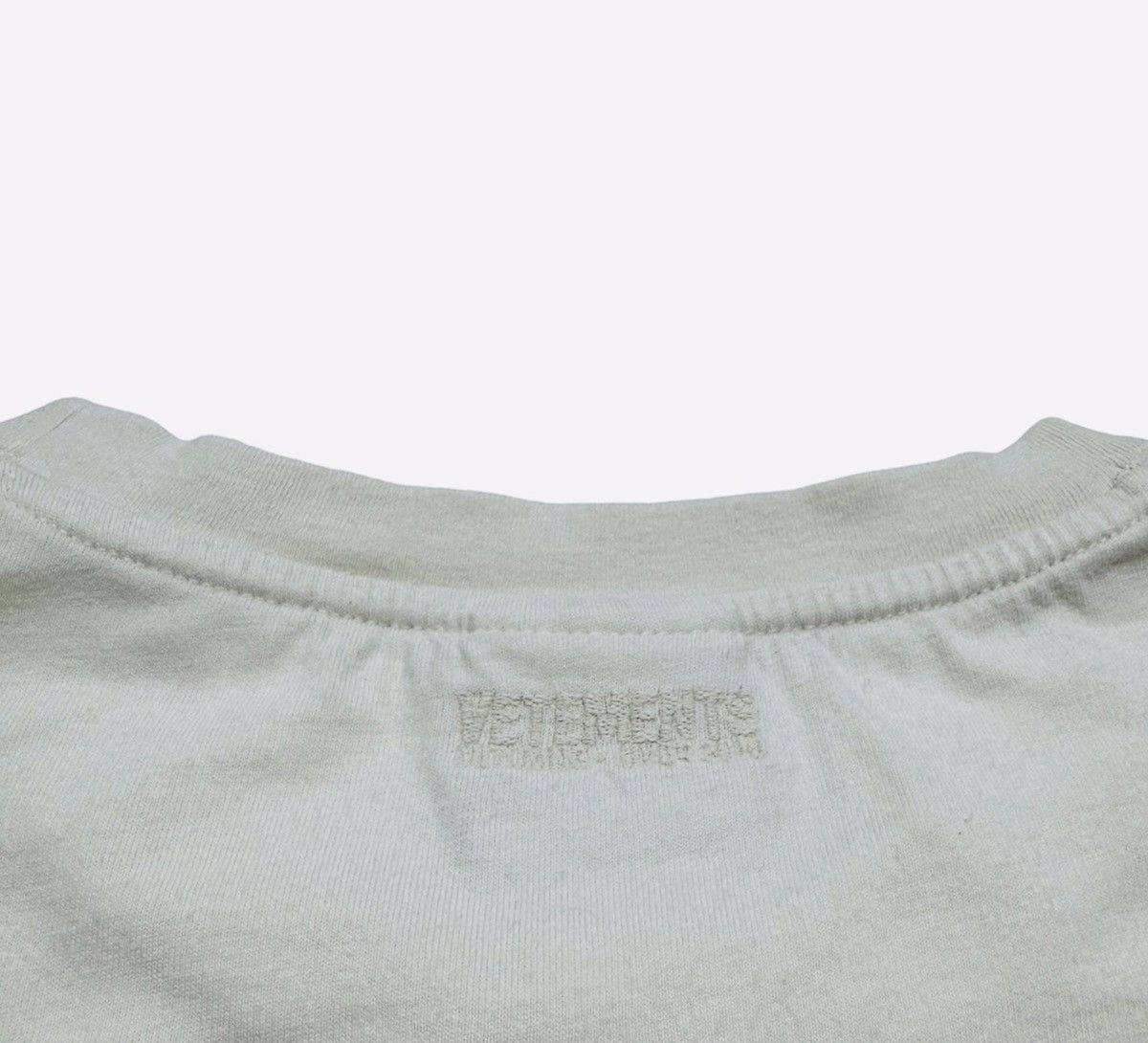 Vetements 19AW Sunday T-Shirt Size US S / EU 44-46 / 1 - 2 Thumbnail