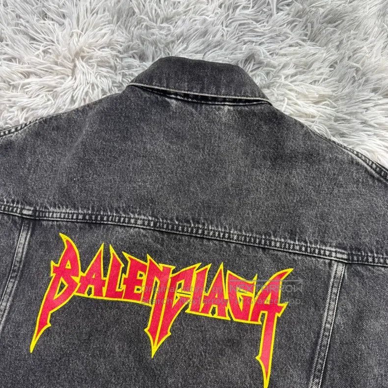 Balenciaga Balenciaga The Beatles Denim Jacket Size US S / EU 44-46 / 1 - 8 Thumbnail