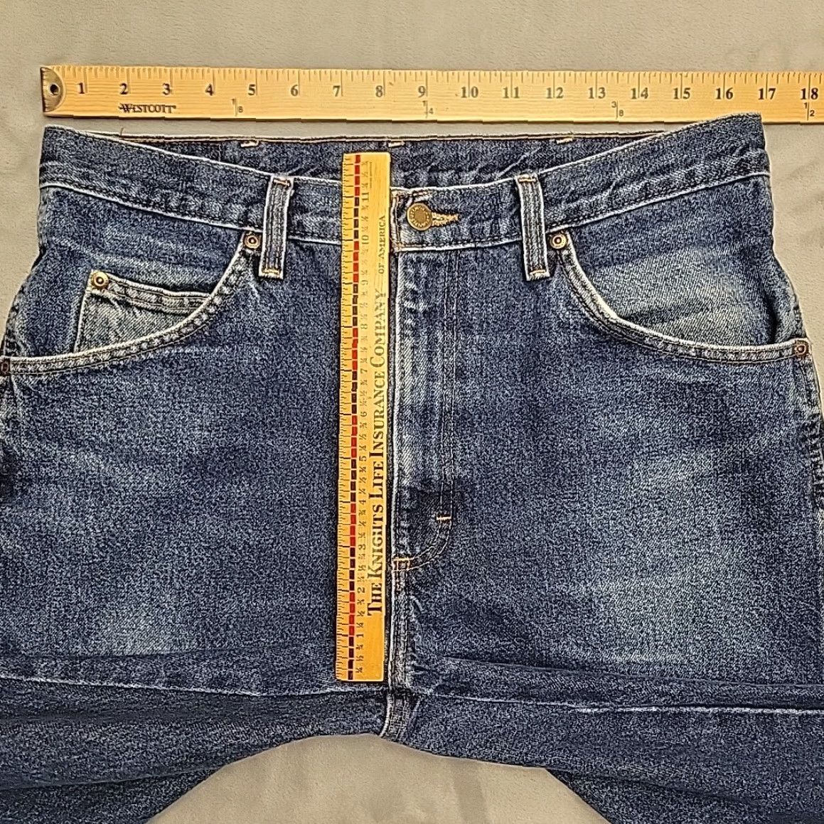 Wrangler VTG Wrangler Jeans Men 34x32 Whiskered Faded Cowboy Western USA Denim Cotton 5-Pocket Design Medium Blue Mens Size US 34 / EU 50 - 7 Thumbnail