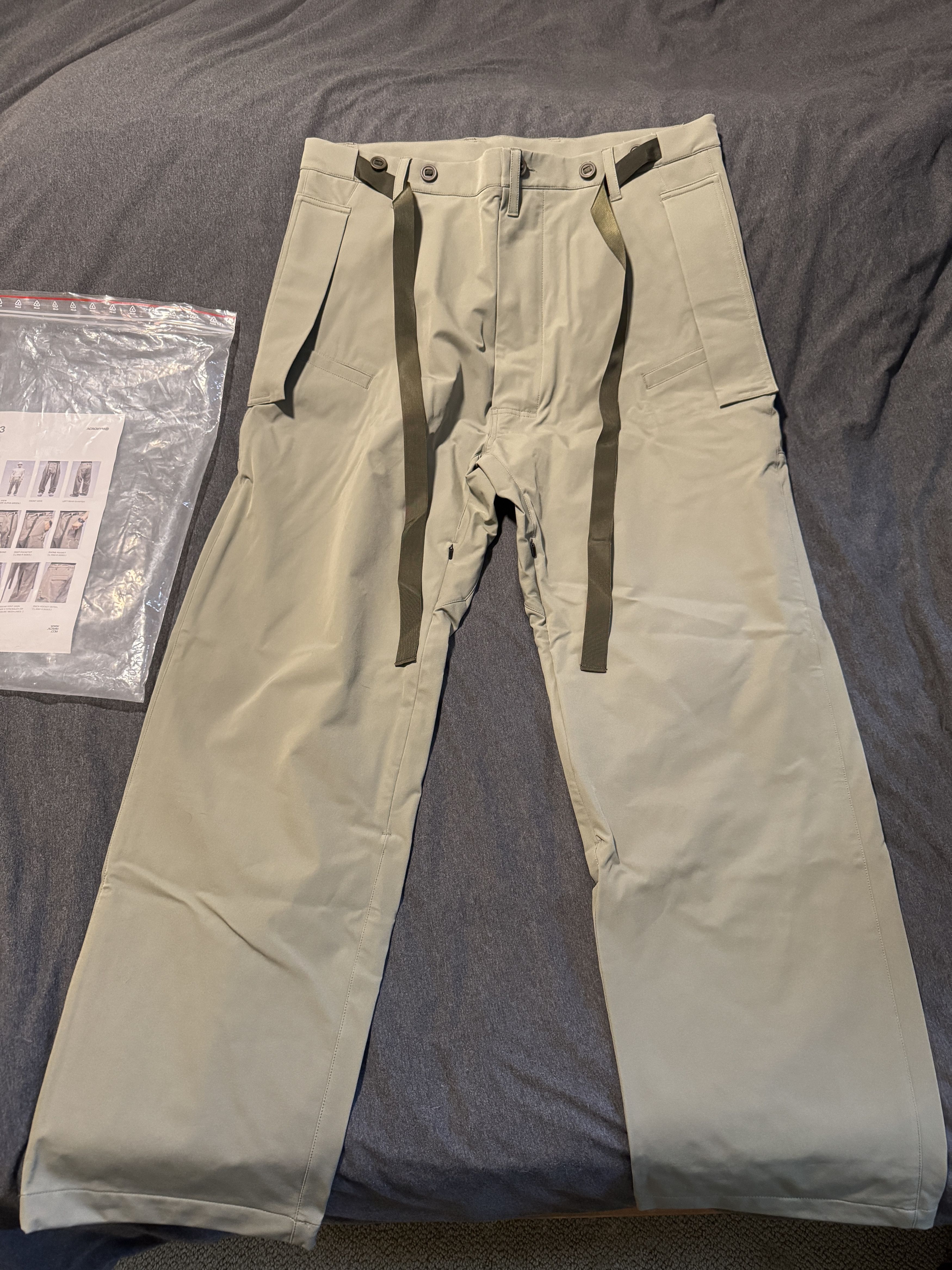 ※週末価格 ACRONYM P38-DS ACRONYM P38-DS schoeller® Dryskin™ Cargo Pant RAF Green - P38
