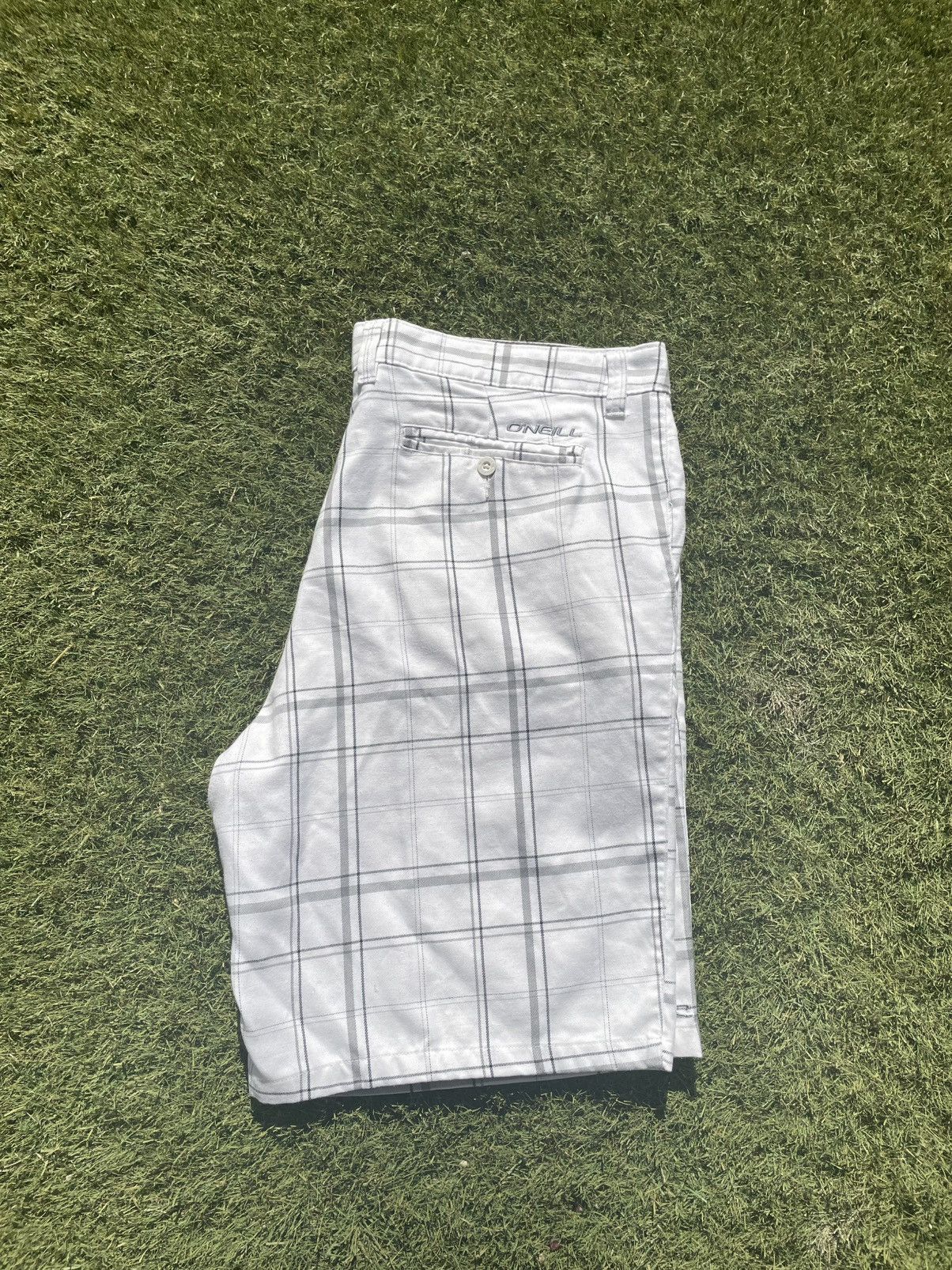 O'Neill O'Neill Warren Shorts Men's 40 Gray Plaid white Casual chino Size US 40 / EU 56 - 7 Thumbnail