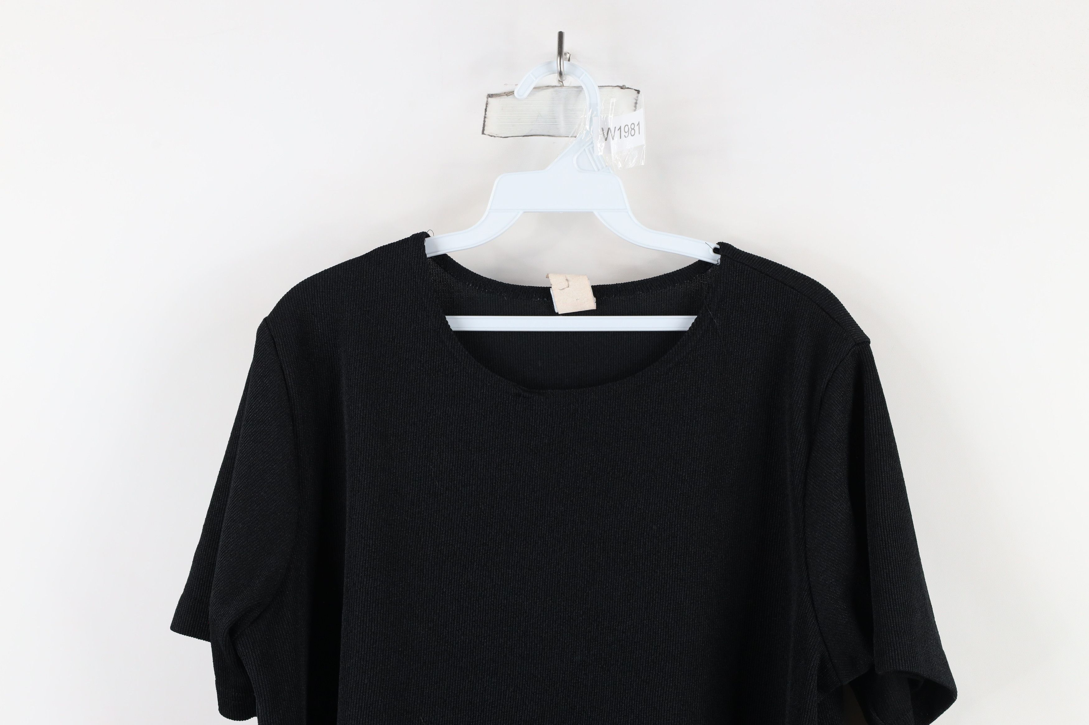 Vintage Vintage 90s Streetwear Knit Short Sleeve T-Shirt Black USA Size XXL / US 16-18 / IT 52-54 - 2 Thumbnail
