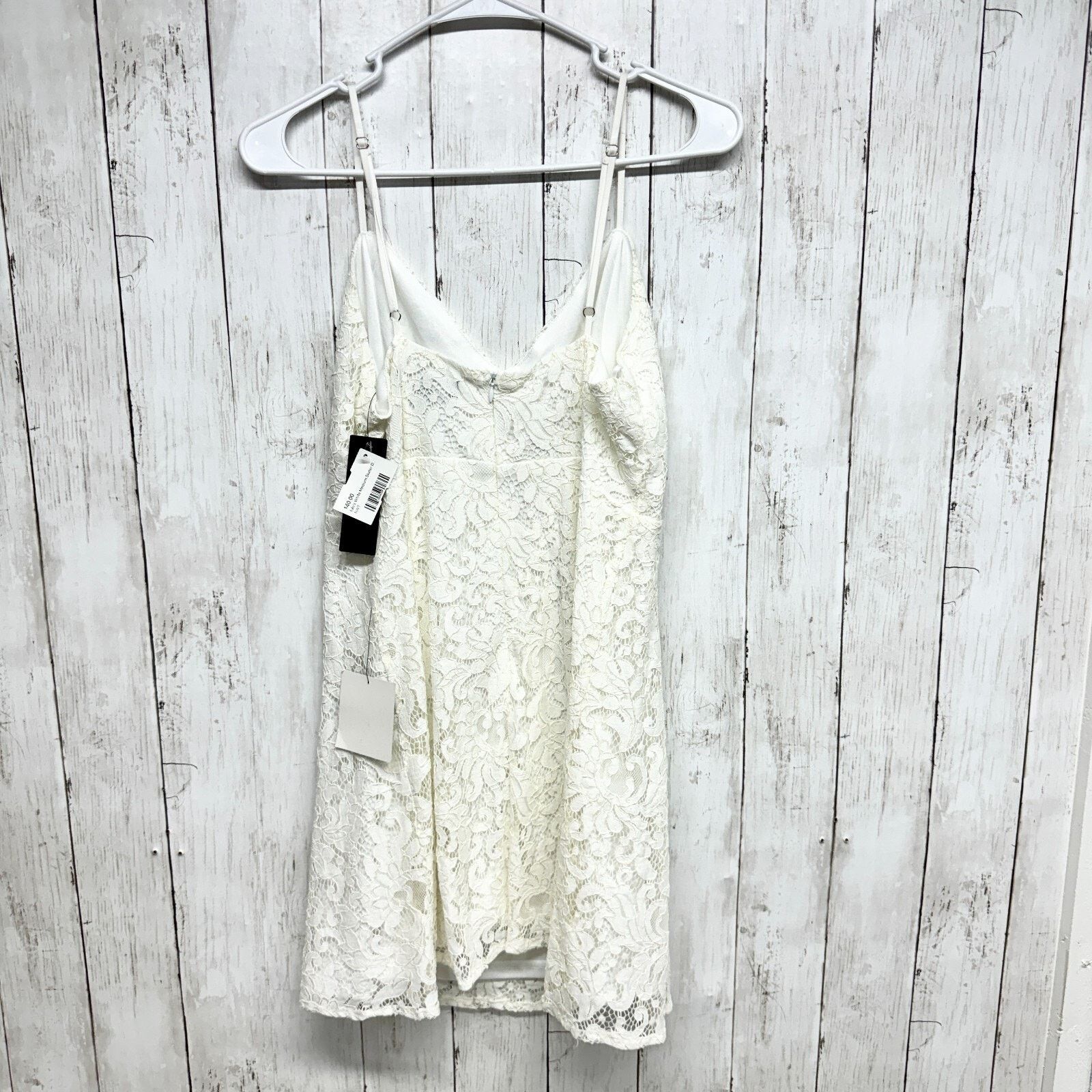 Other LULUS M Easy Love White Lace Skater Adjustable Strap NEW Size M / US 6-8 / IT 42-44 - 5 Thumbnail