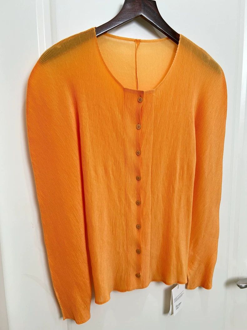Issey Miyake issey miyake size:3 An orange cardigan 2505-Nextarrow Size XXS / US 00 / IT 34 - 2 Thumbnail