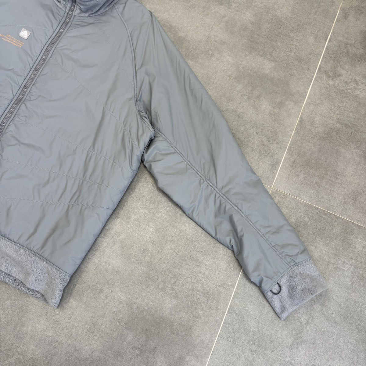 Nike ACG Vintage Nike ACG Insulated Nylon Jacket Gray Men Size XL Size US XL / EU 56 / 4 - 5 Thumbnail