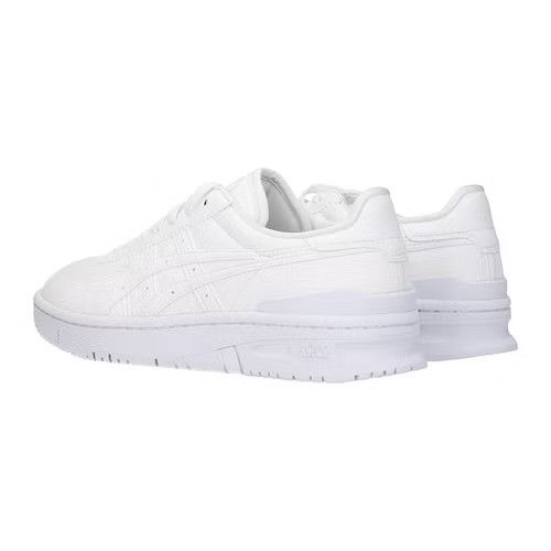 ob1o1e0324 Sneakers in White