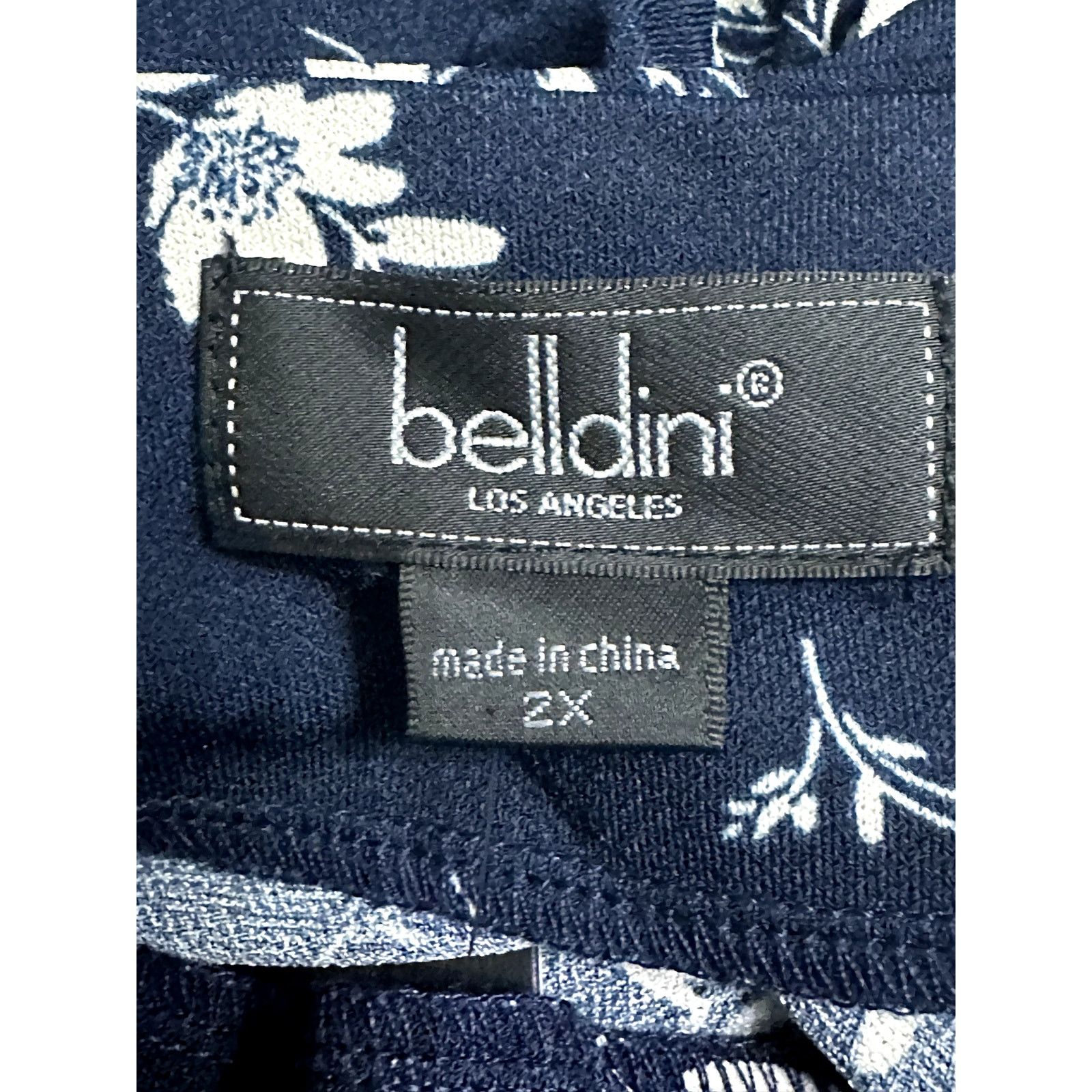 Other Belldini Blouse Shoulder Button Floral Blue/Cream Women's 2X Size XXL / US 16-18 / IT 52-54 - 9 Thumbnail